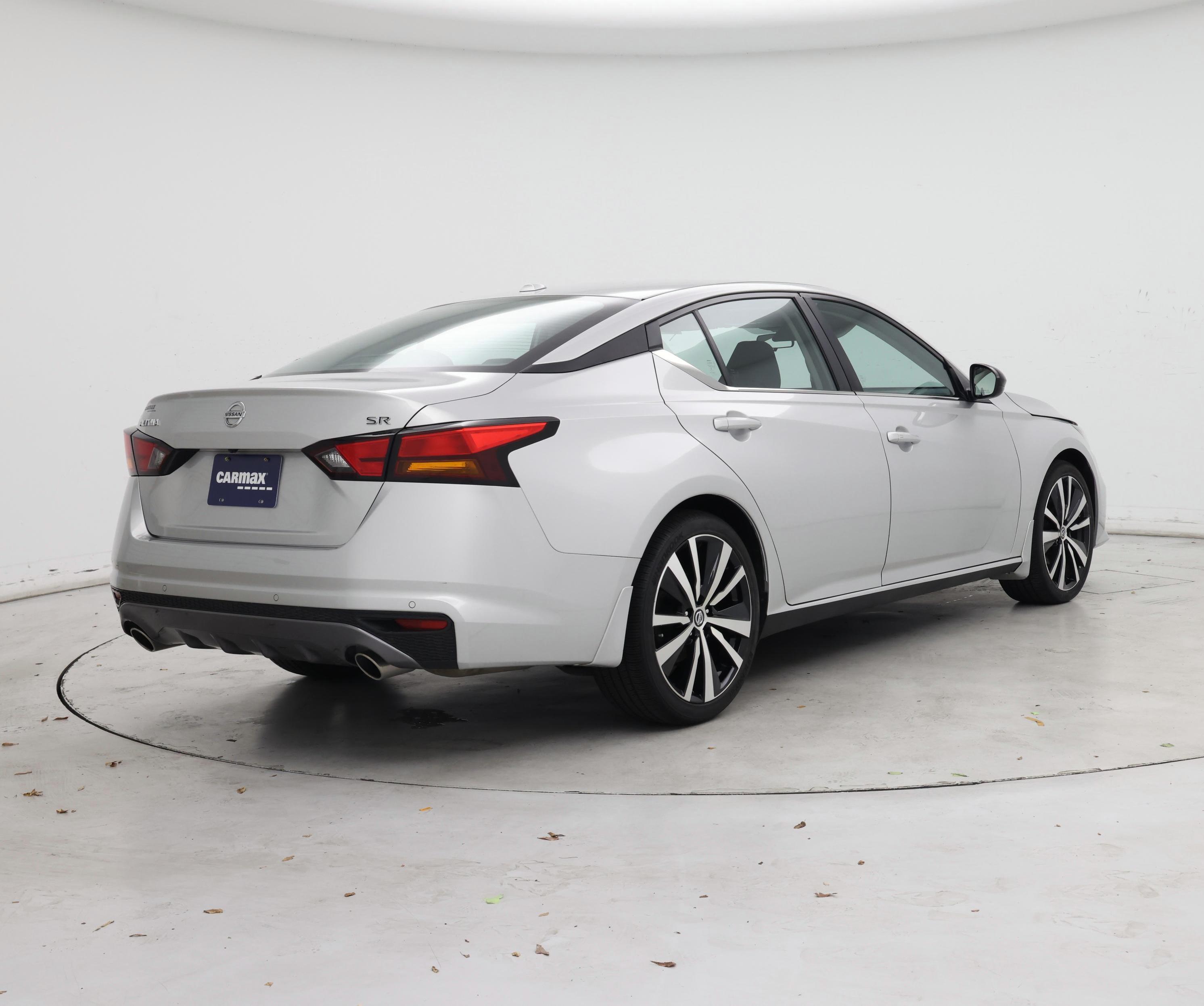 Thumbnail: 2020 Nissan Altima - 8