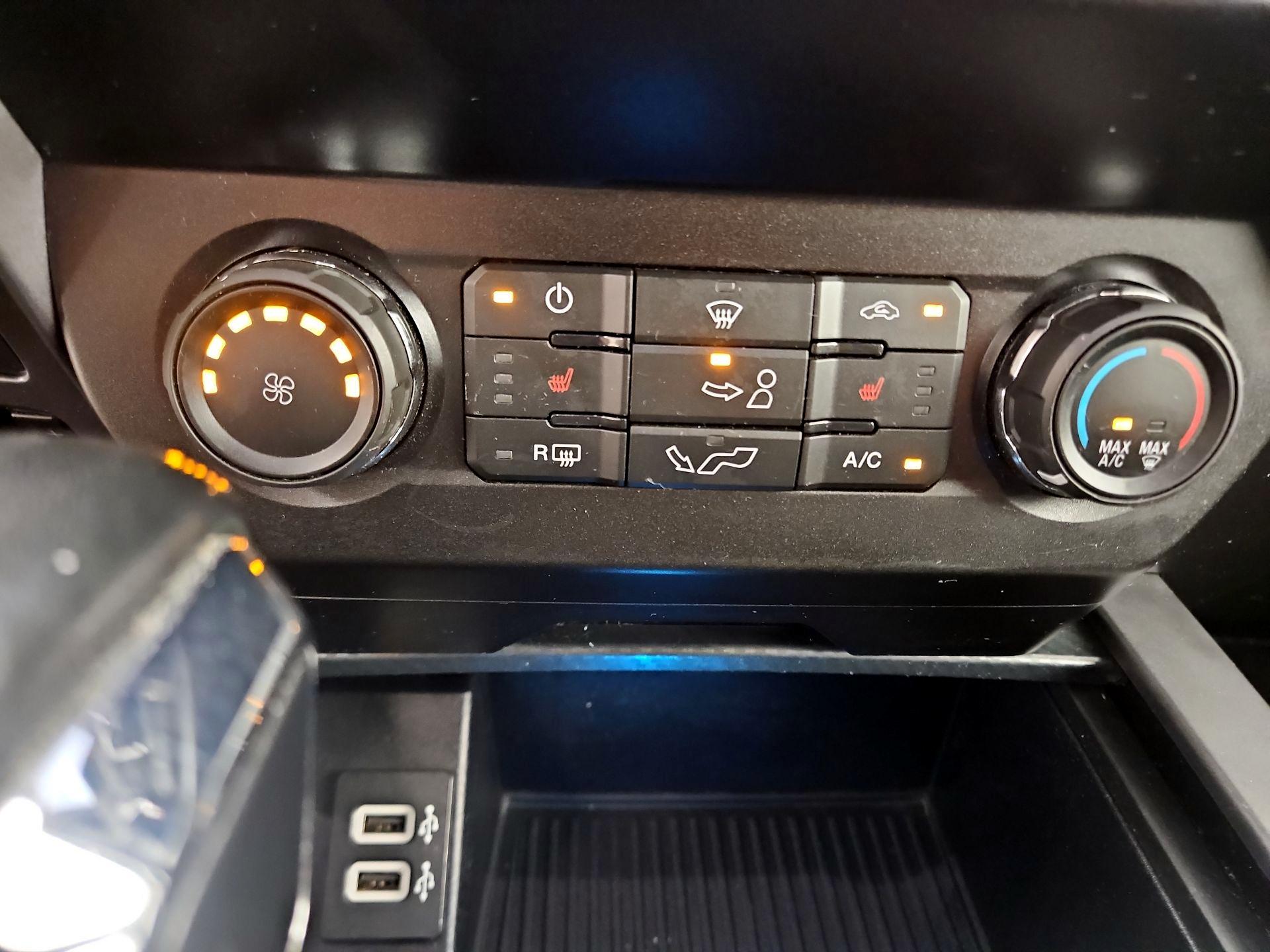 Thumbnail: 2019 Ford F-150 - 16