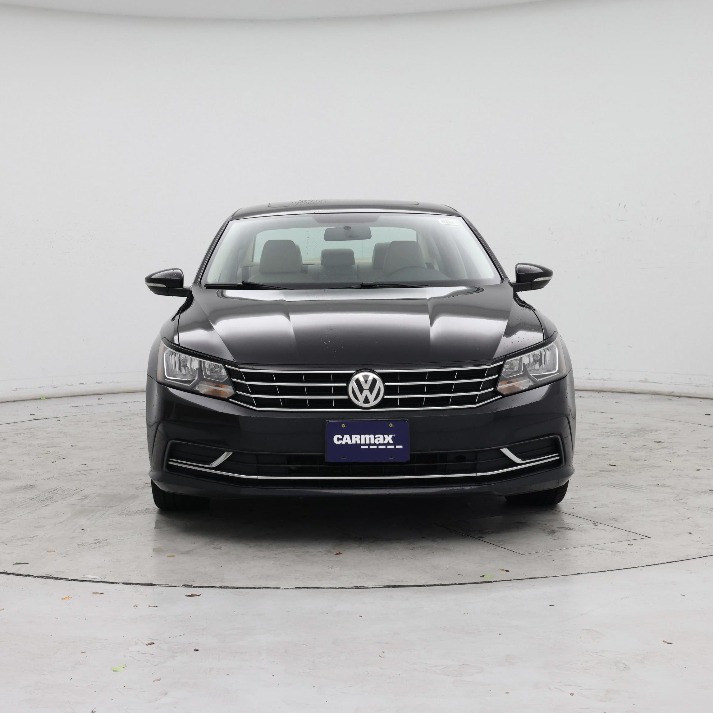 Thumbnail: 2019 Volkswagen Passat - 5