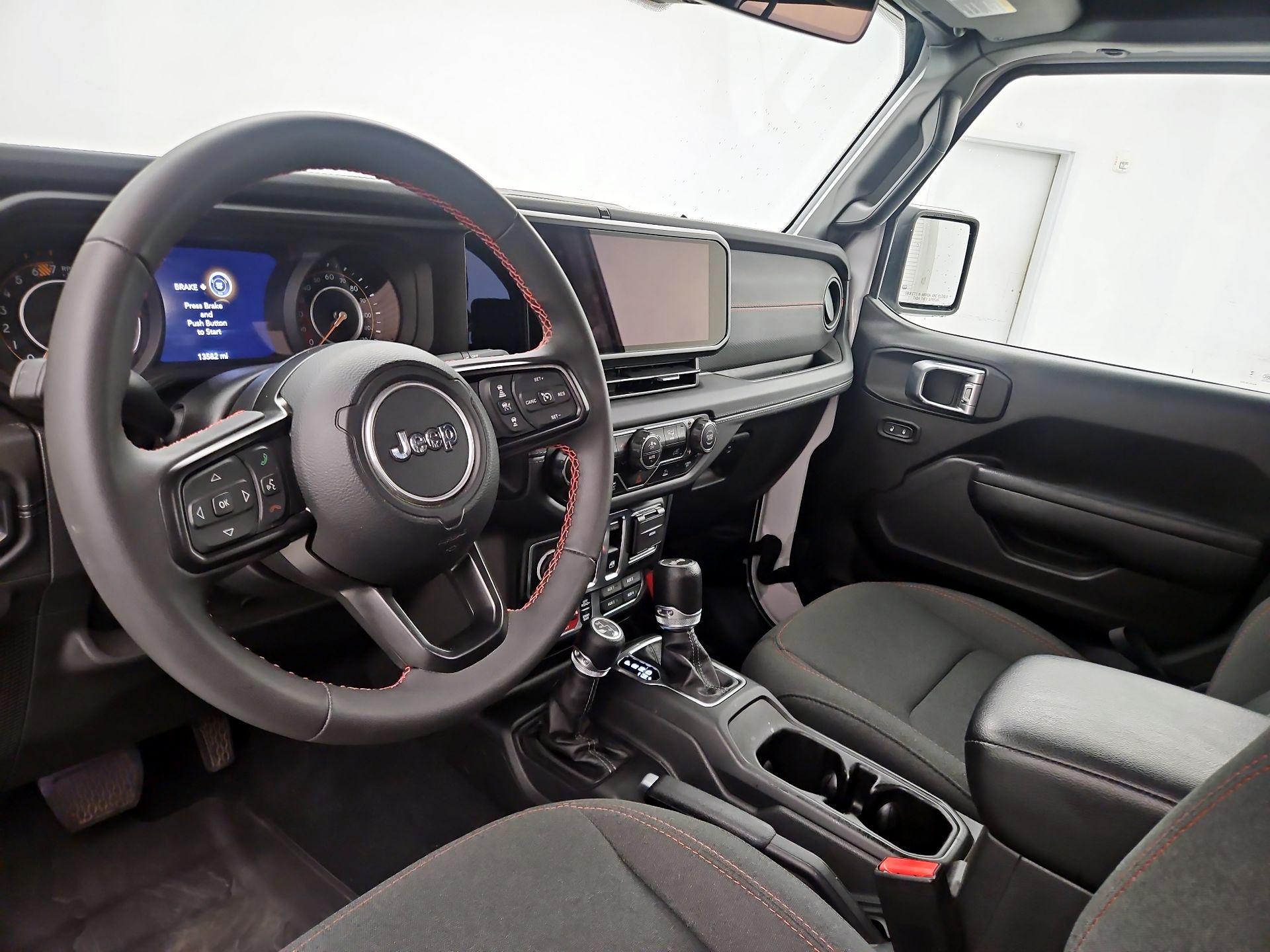 Thumbnail: 2024 Jeep Wrangler - 9