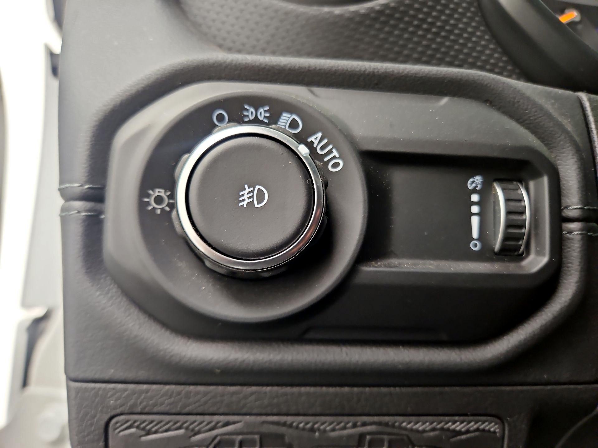 Thumbnail: 2024 Jeep Wrangler - 13