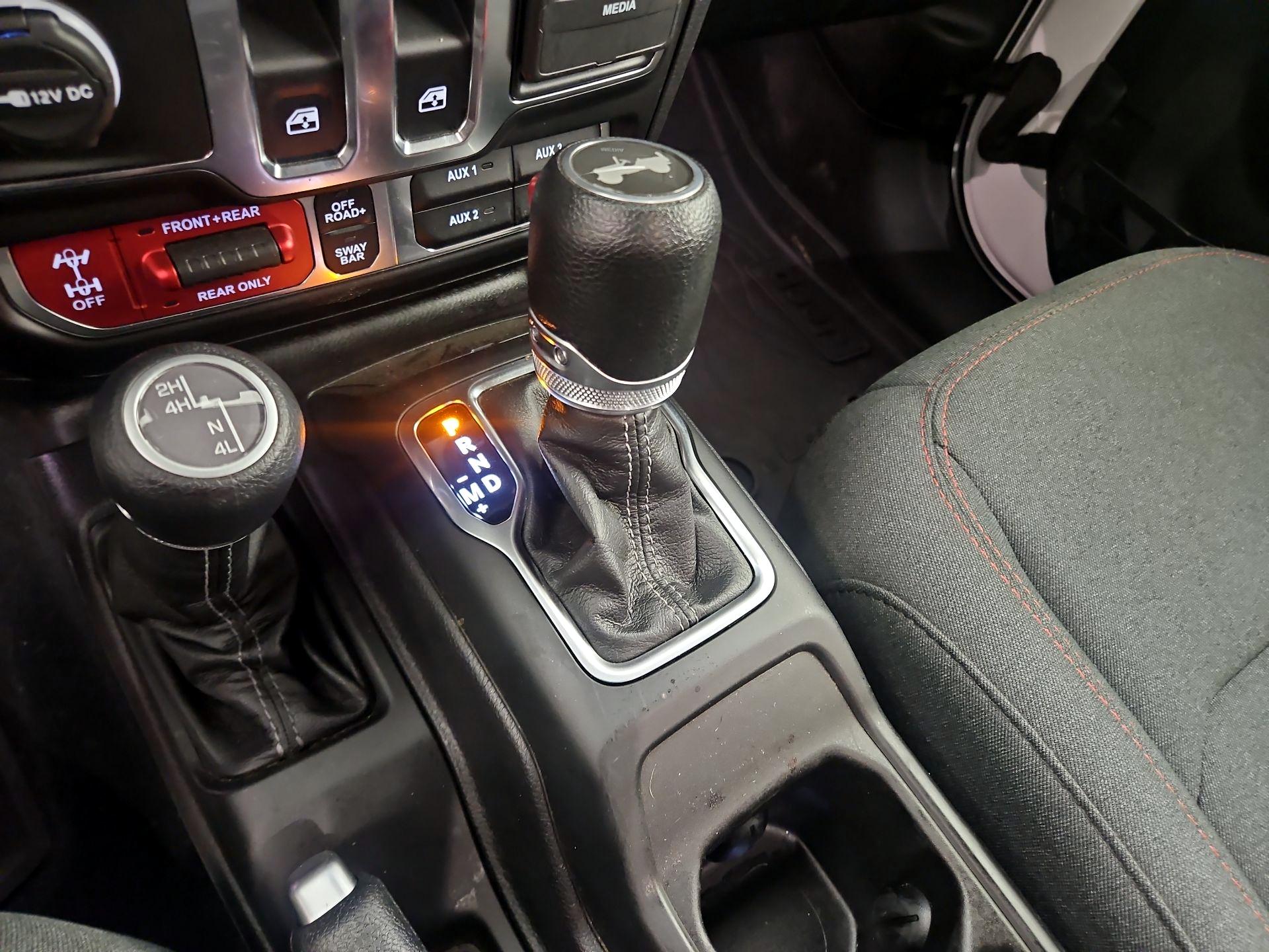 Thumbnail: 2024 Jeep Wrangler - 18