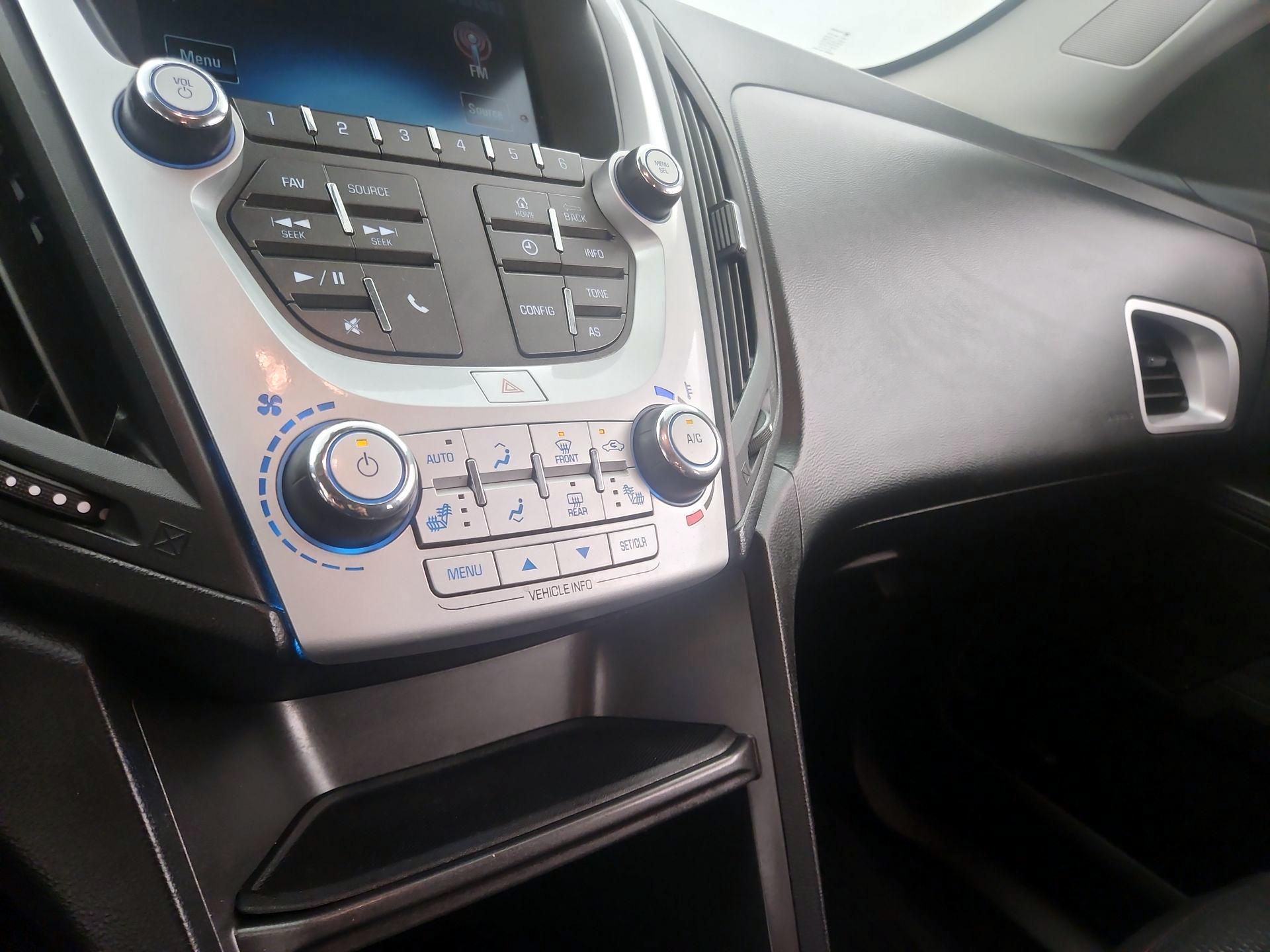 Thumbnail: 2016 Chevrolet Equinox - 15
