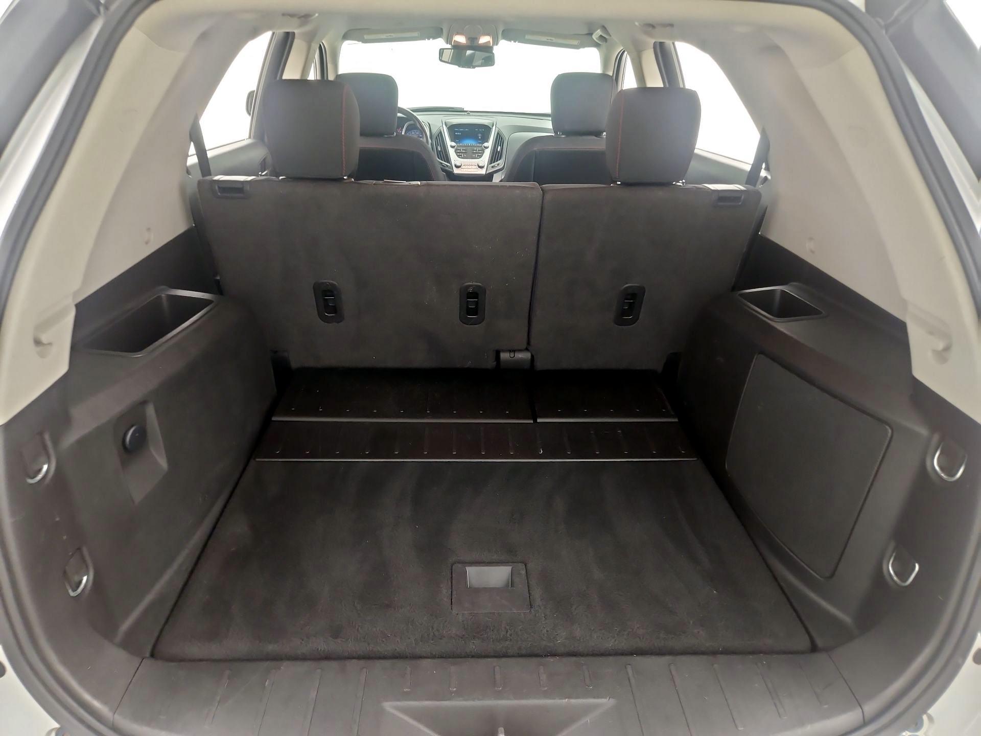Thumbnail: 2016 Chevrolet Equinox - 19