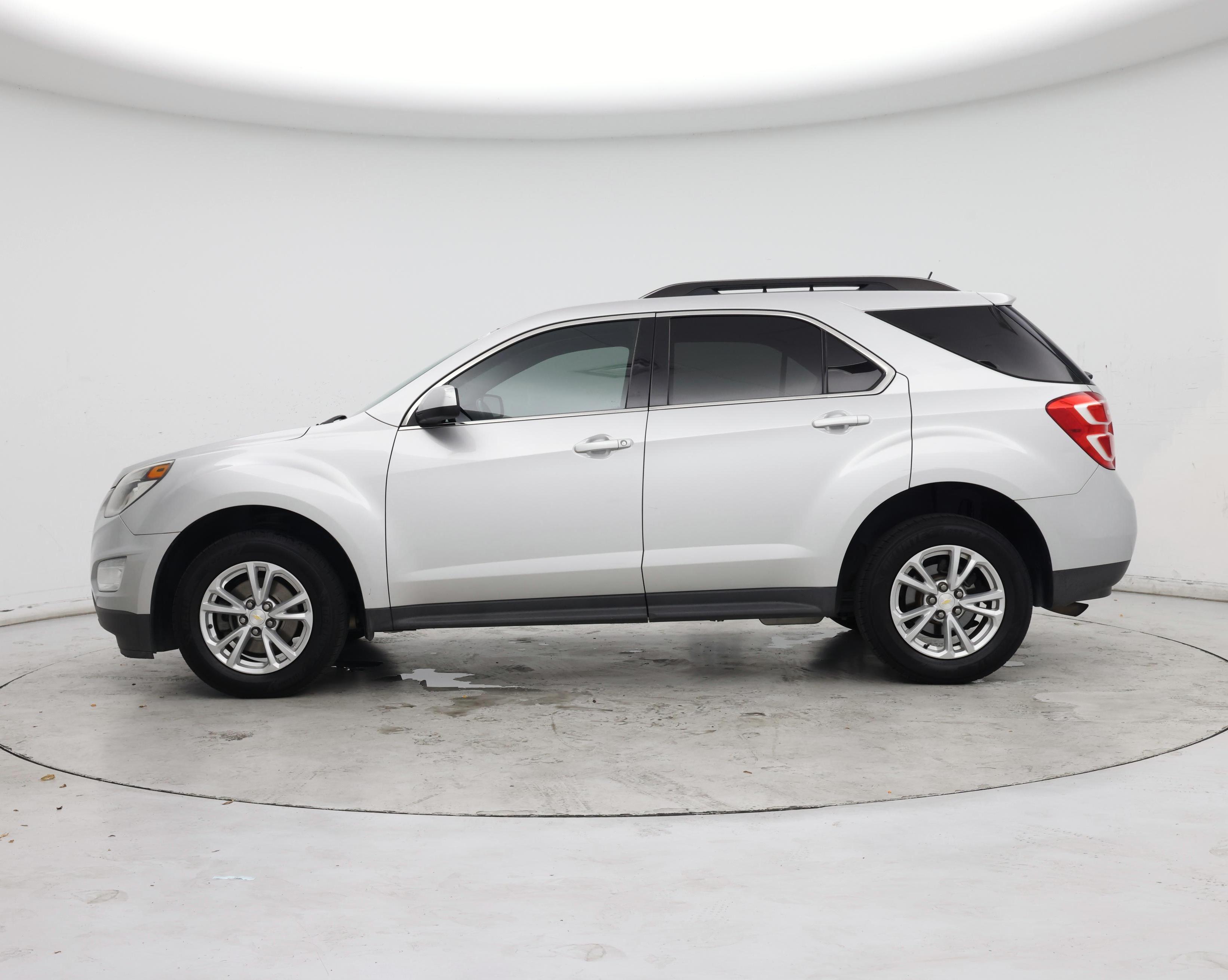 Thumbnail: 2016 Chevrolet Equinox - 3