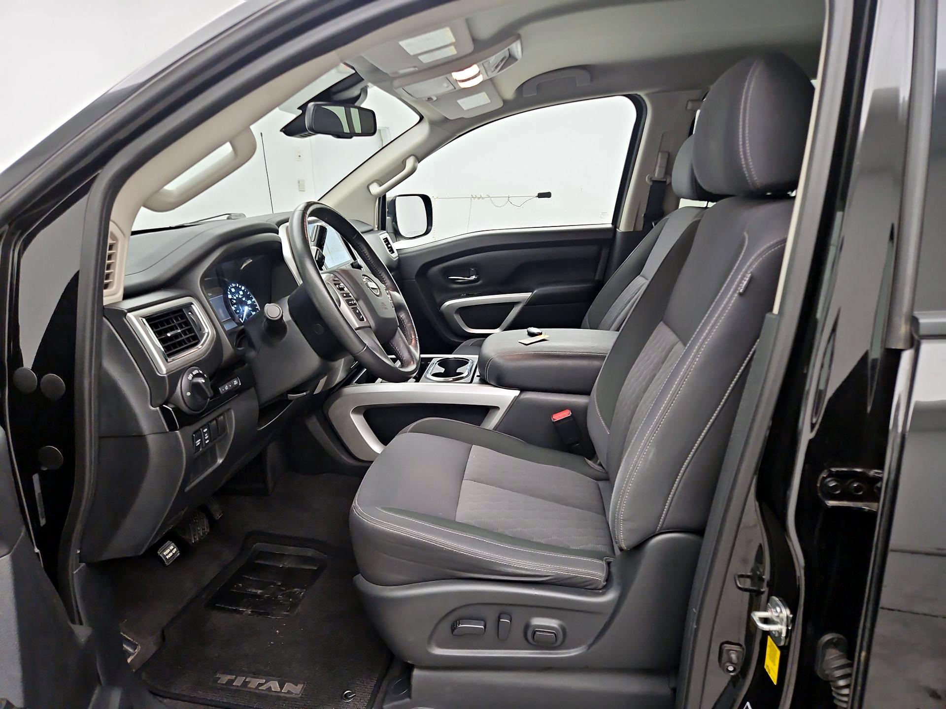 Thumbnail: 2021 Nissan Titan - 11