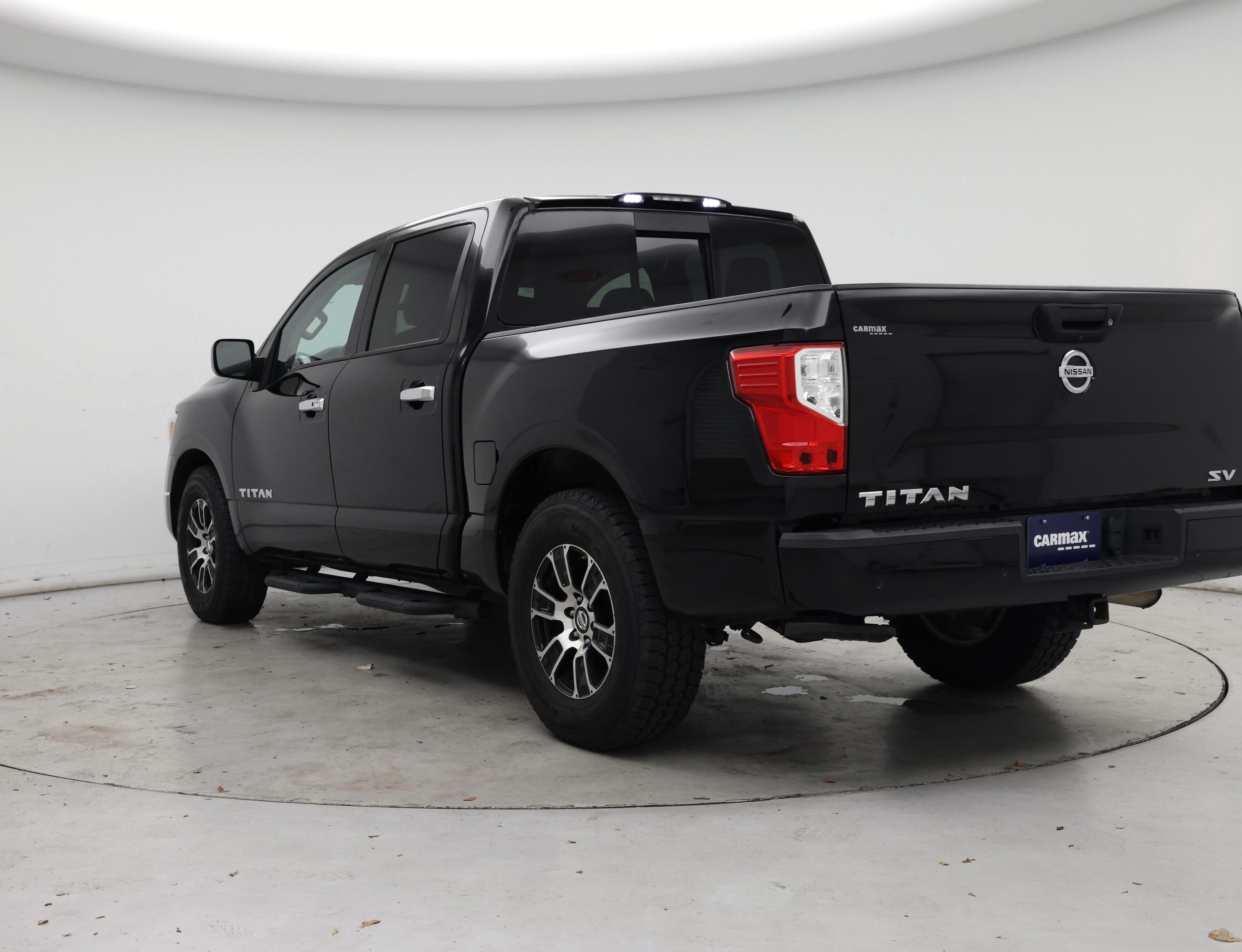 Thumbnail: 2021 Nissan Titan - 2