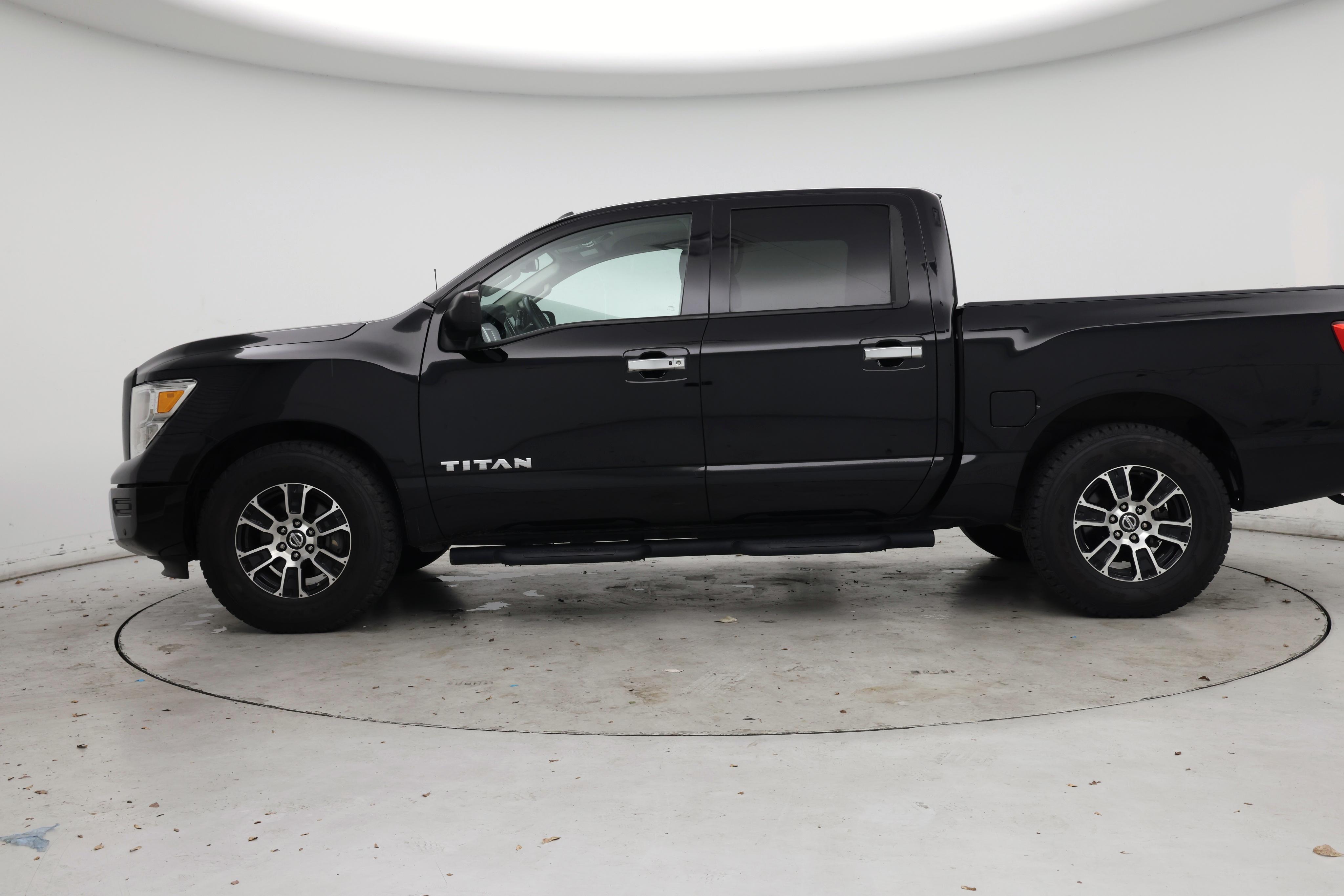 Thumbnail: 2021 Nissan Titan - 3