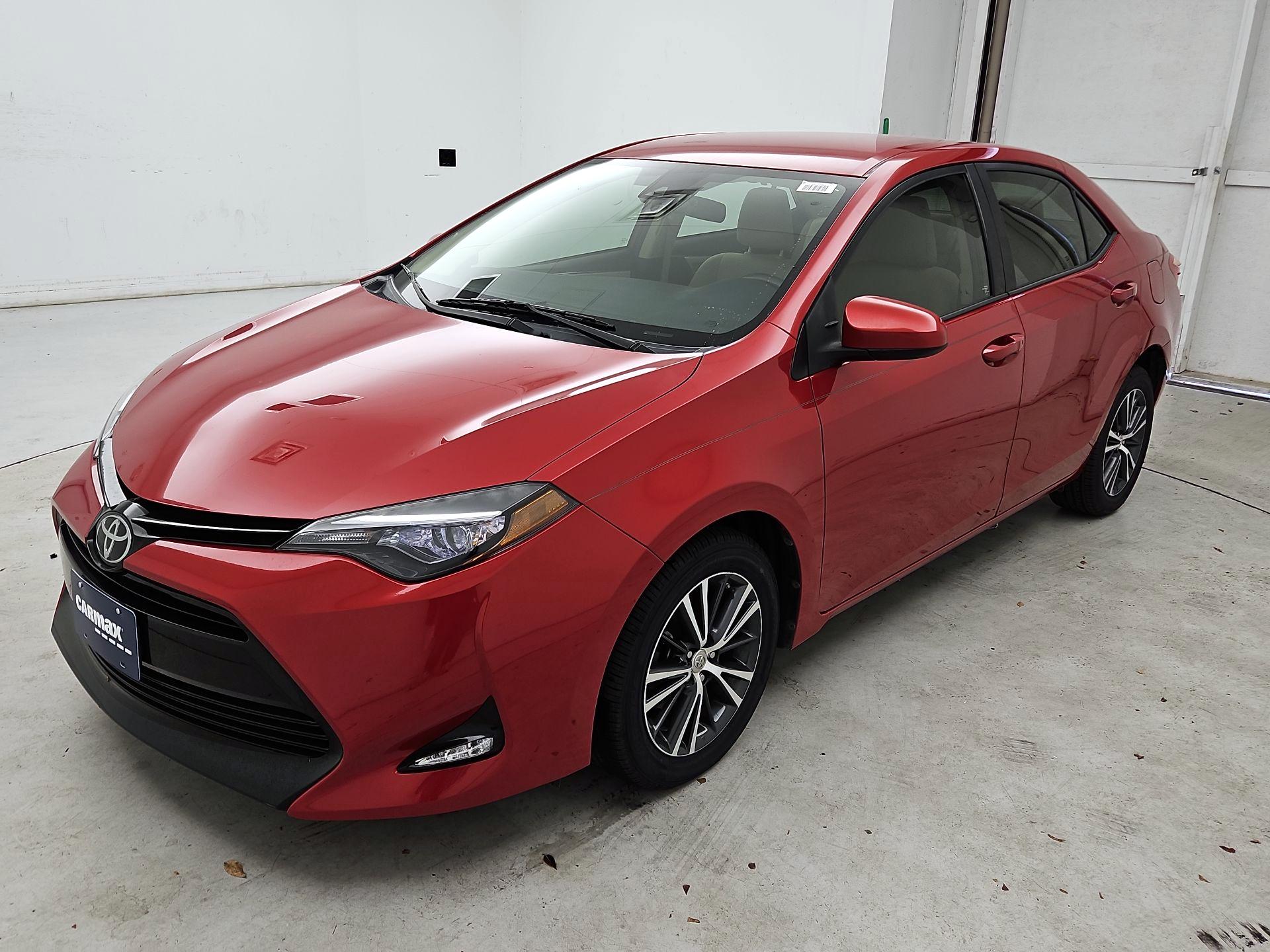Thumbnail: 2017 Toyota Corolla - 3