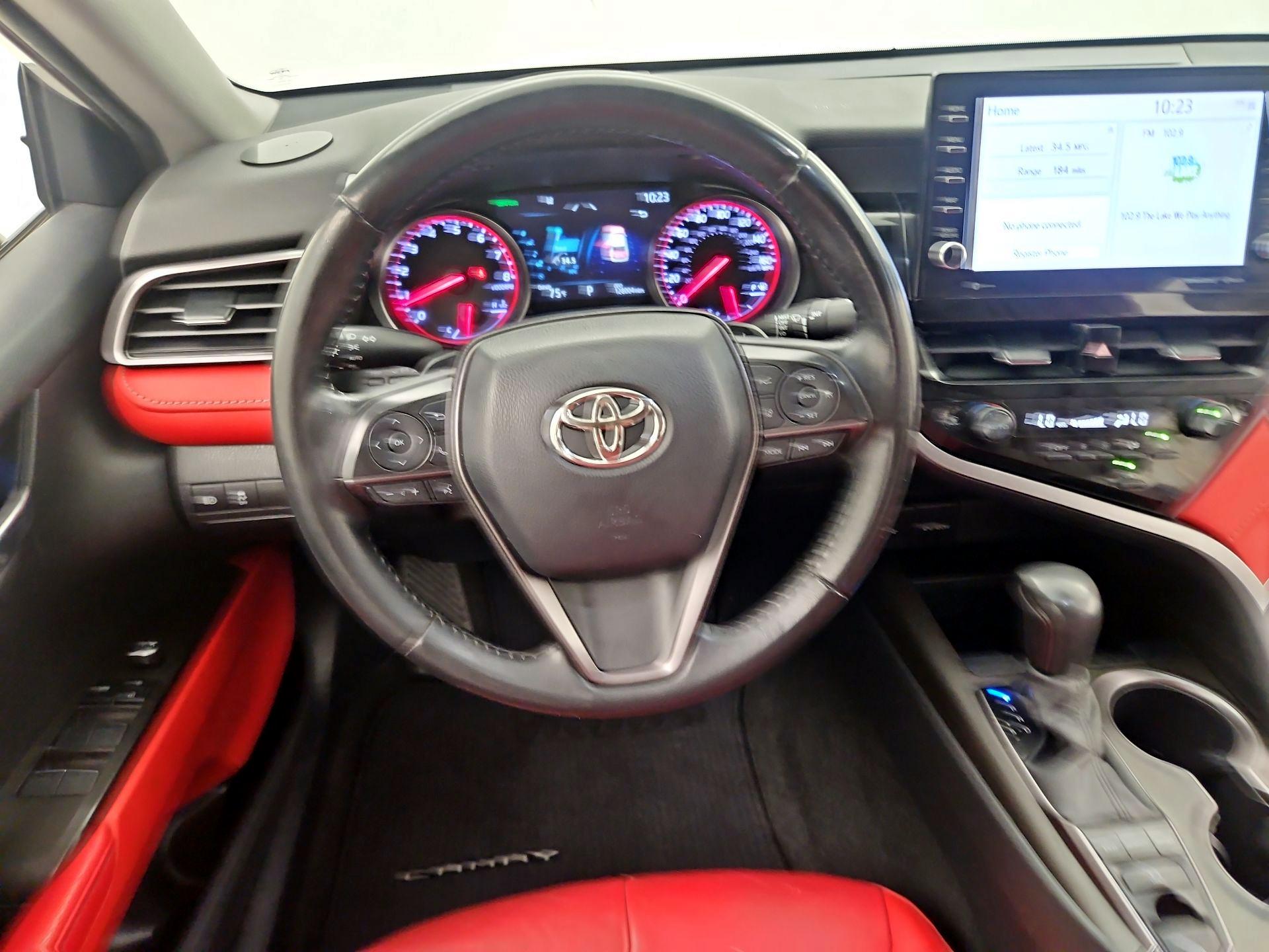 Thumbnail: 2021 Toyota Camry - 10