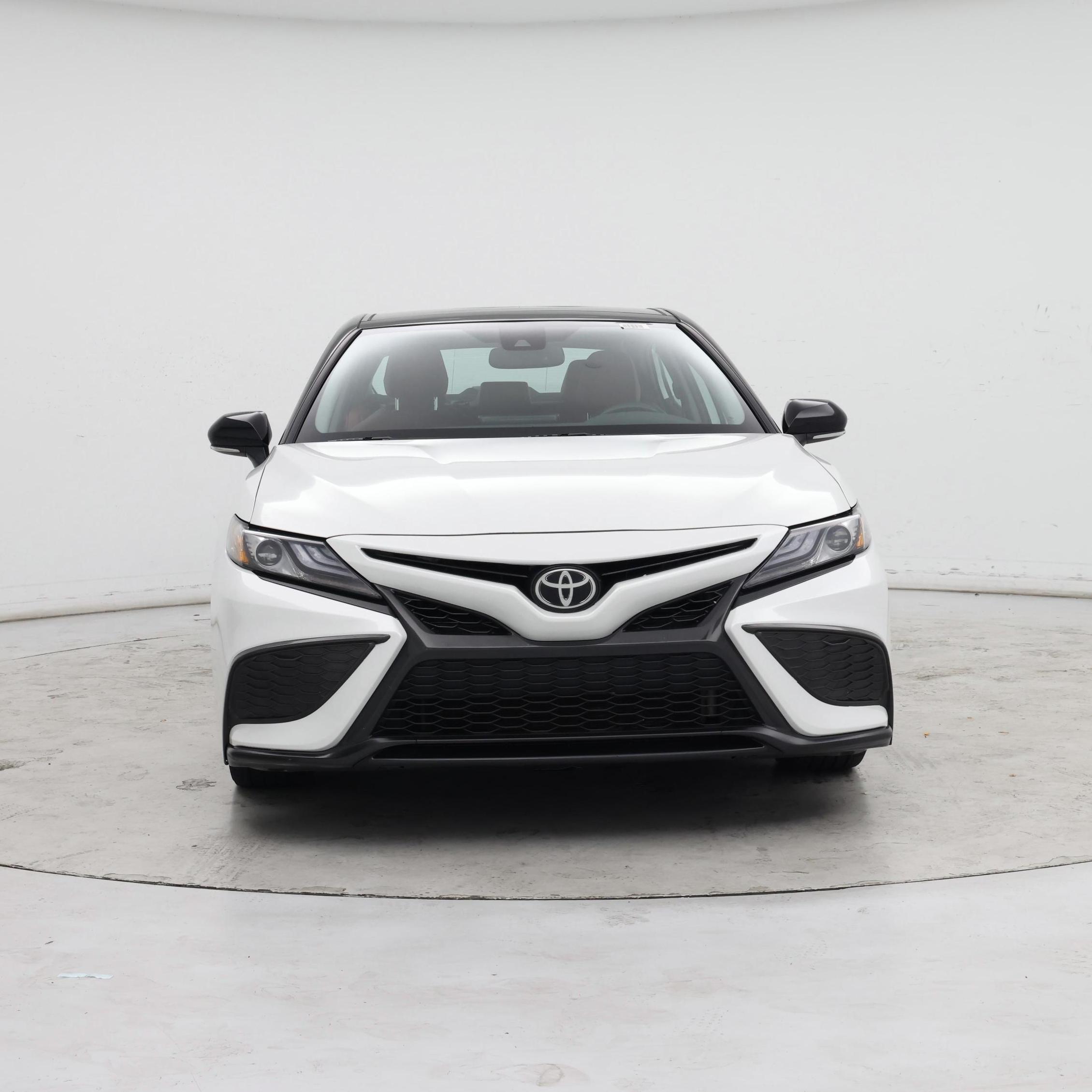 Thumbnail: 2021 Toyota Camry - 5