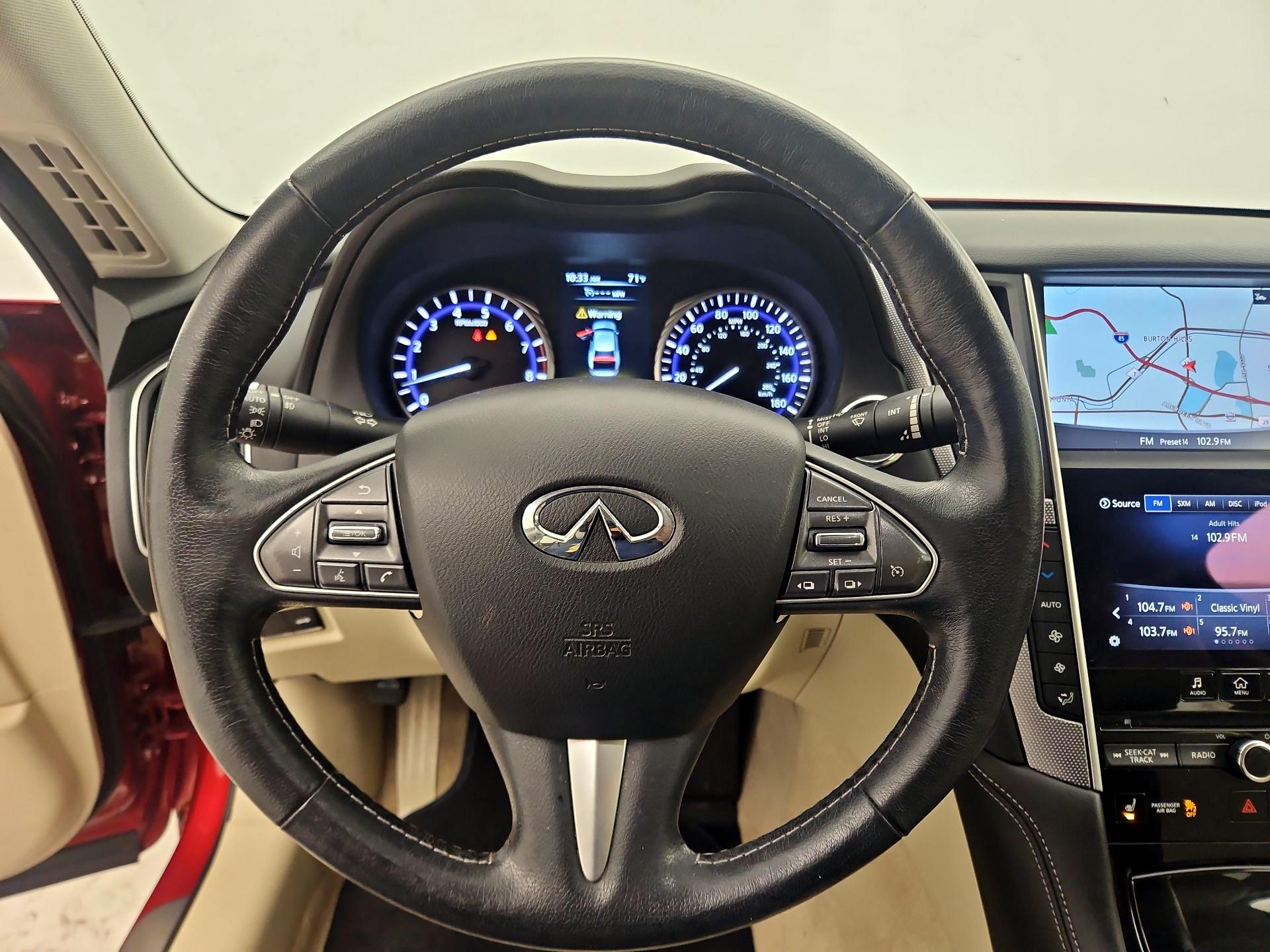 Thumbnail: 2016 INFINITI Q50 - 10