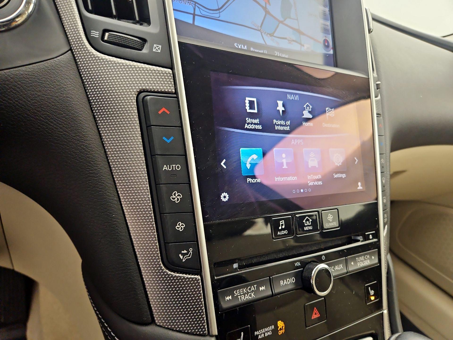 Thumbnail: 2016 INFINITI Q50 - 16