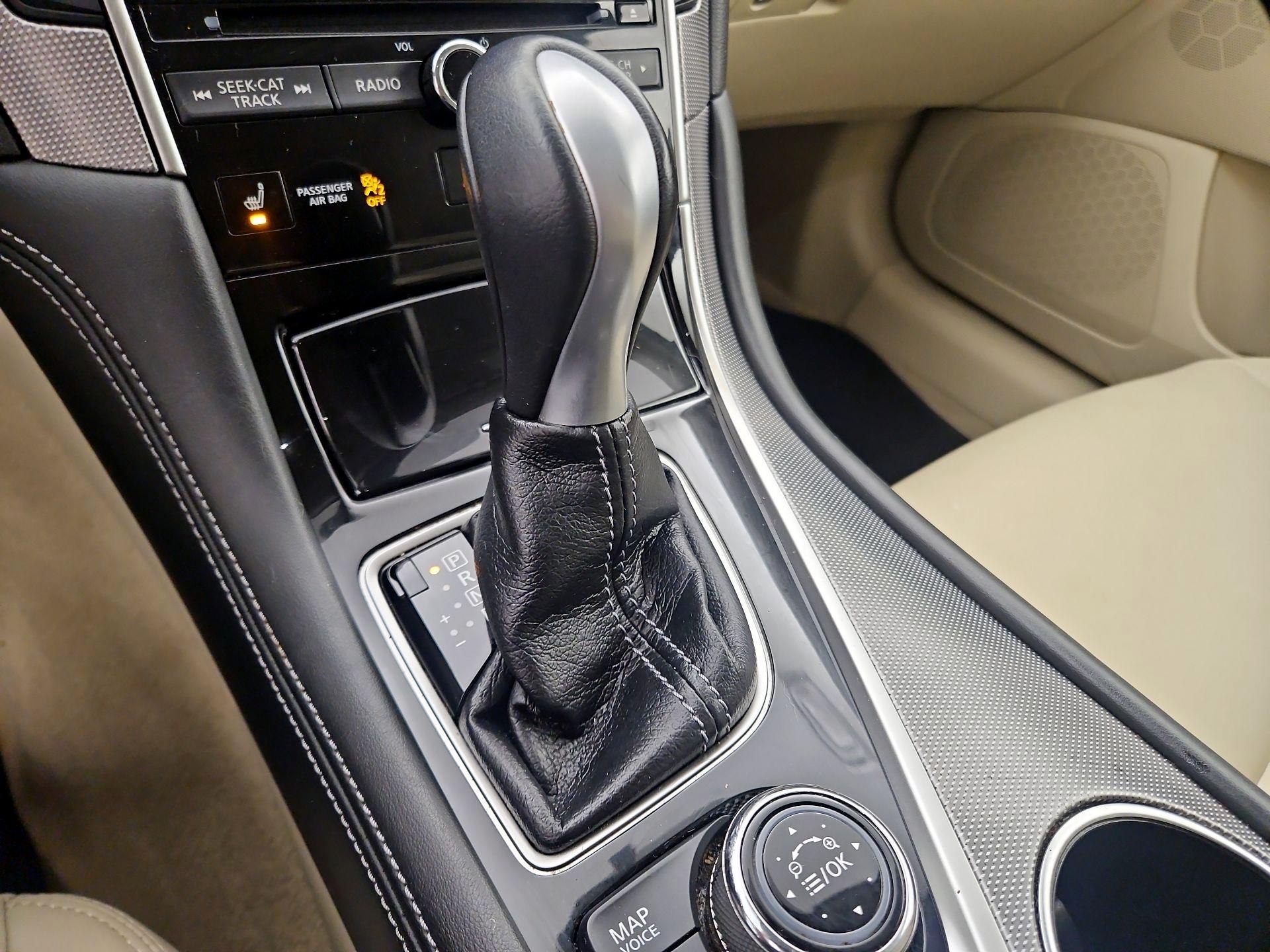 Thumbnail: 2016 INFINITI Q50 - 17