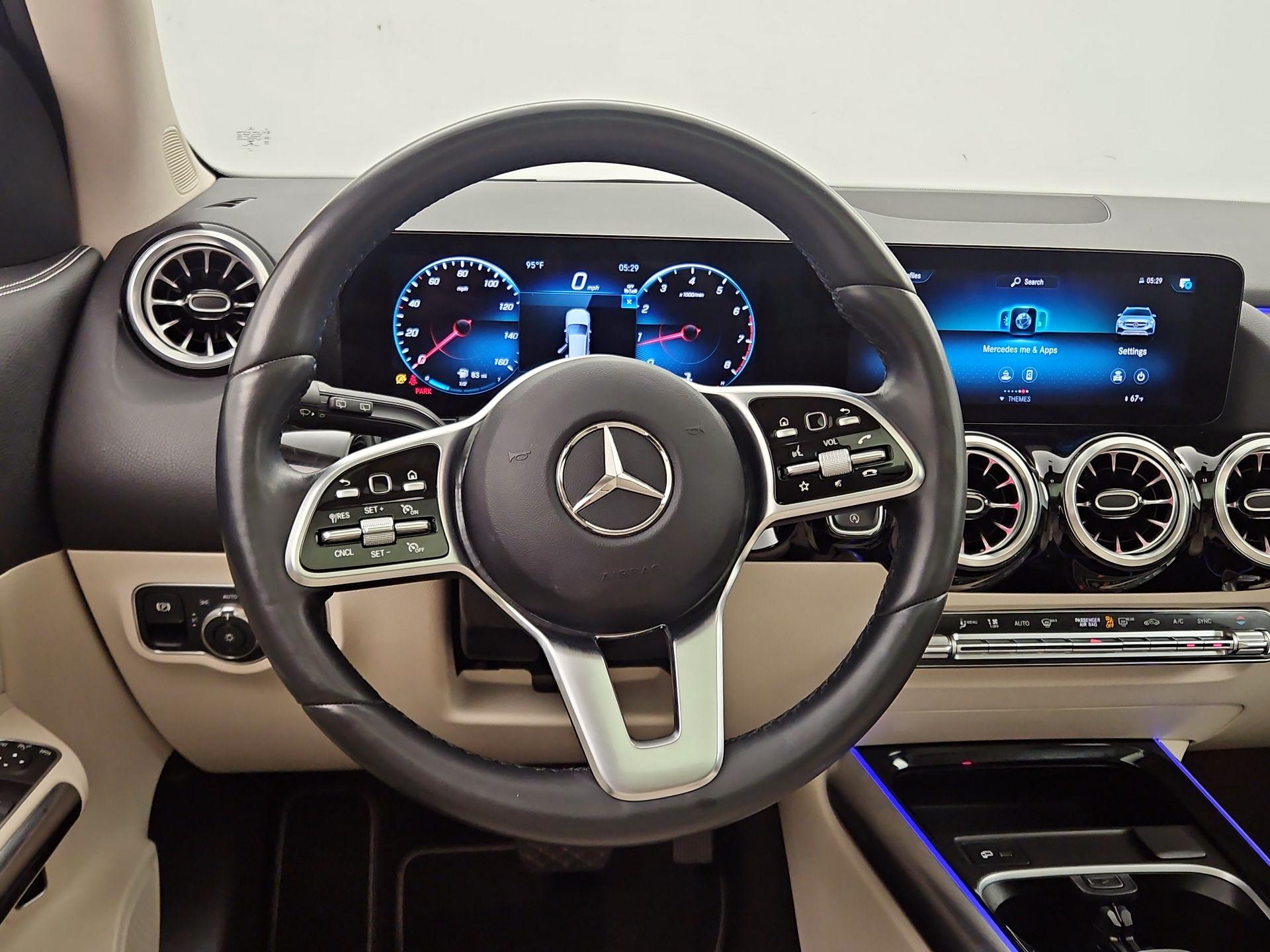 Thumbnail: 2023 Mercedes-Benz GLA - 10