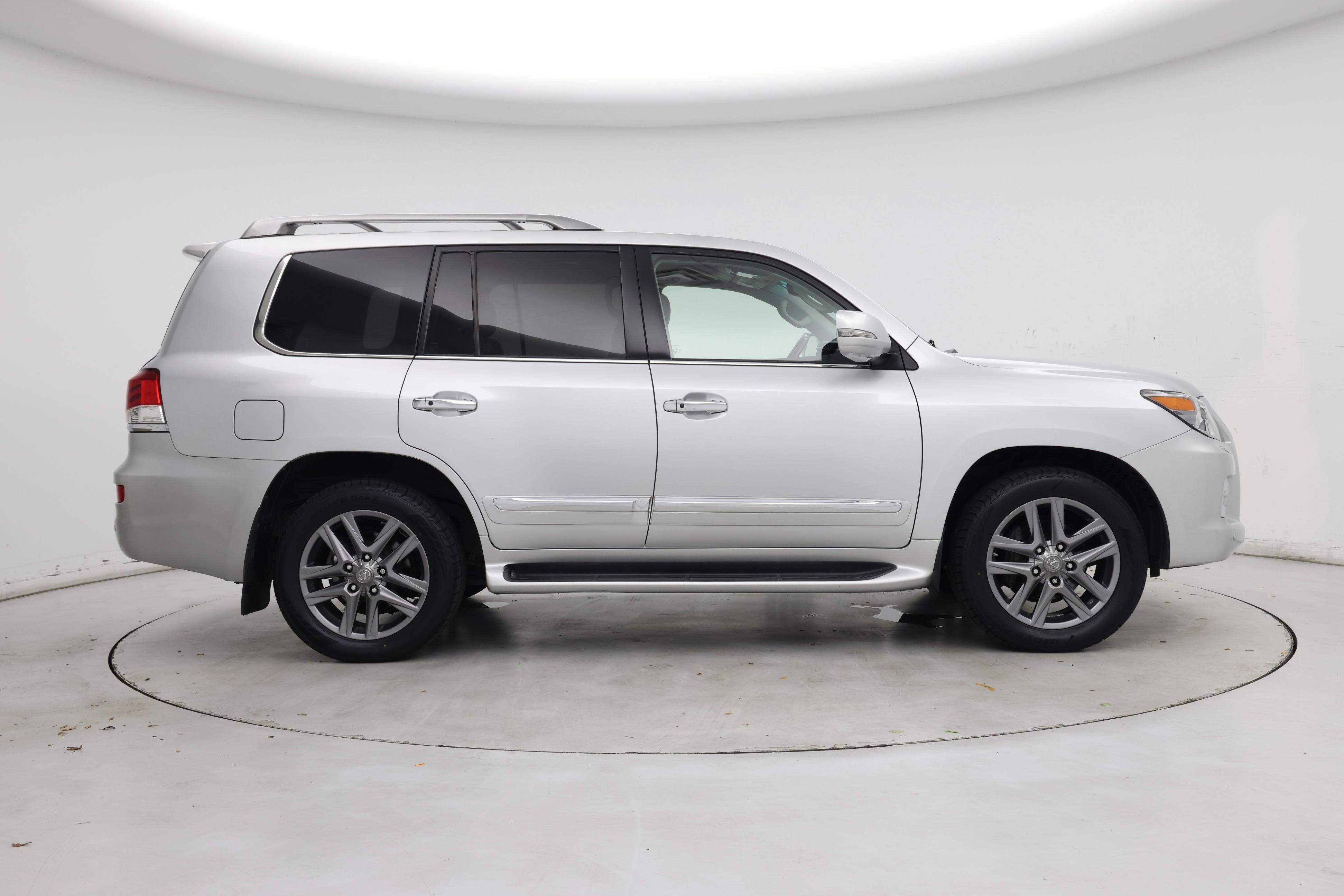 Thumbnail: 2015 Lexus LX - 7