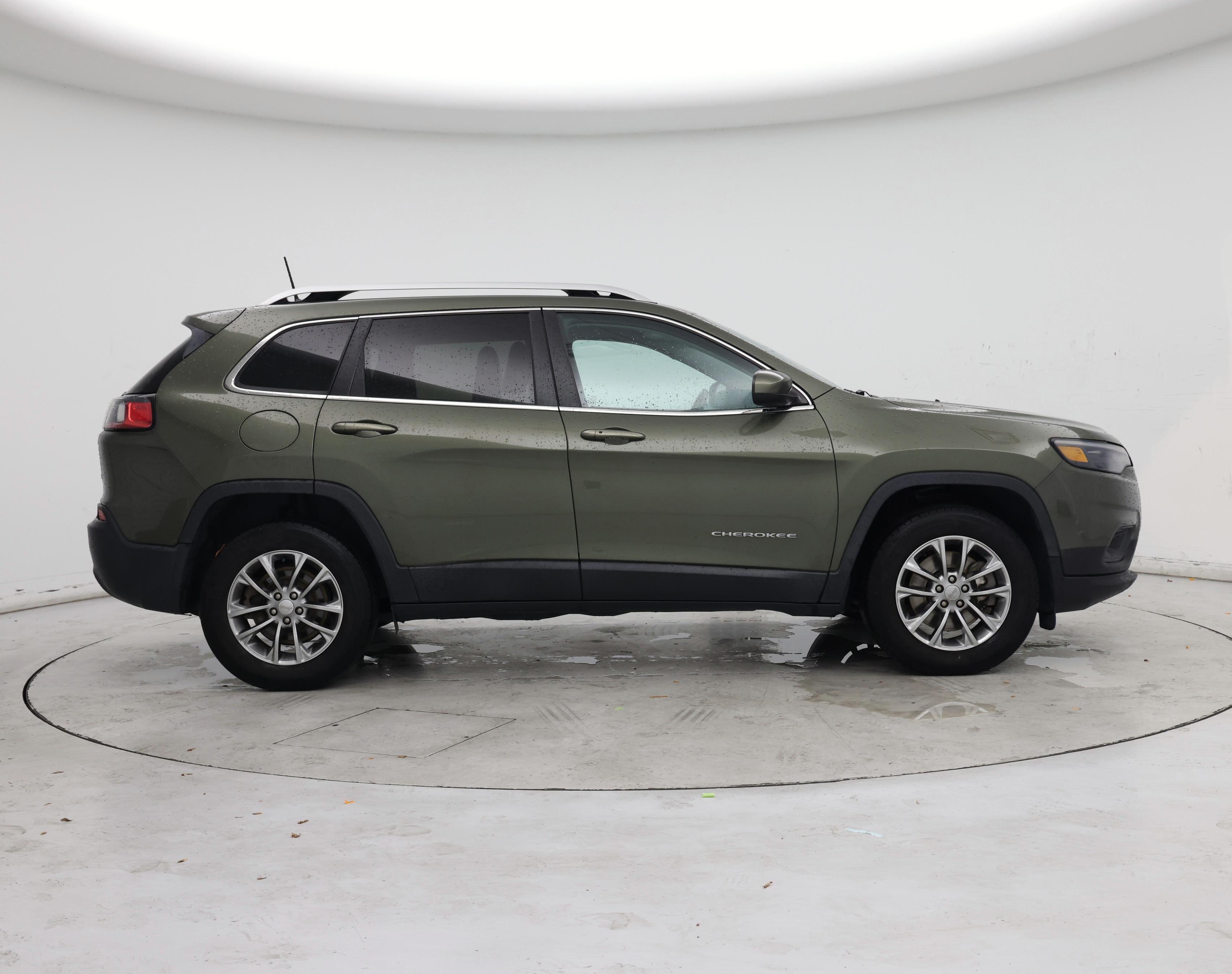 Thumbnail: 2019 Jeep Cherokee - 7