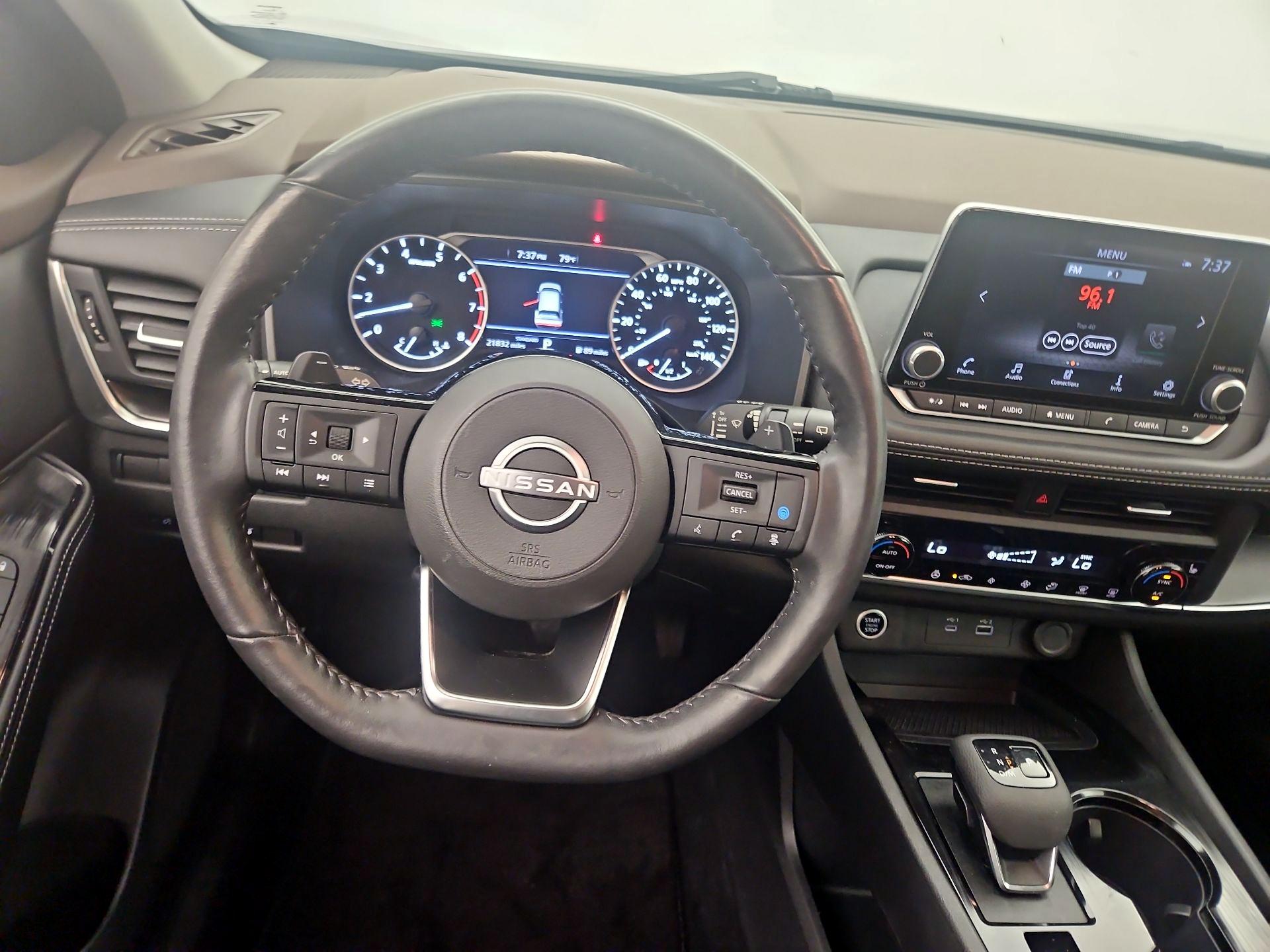 Thumbnail: 2023 Nissan Rogue - 10