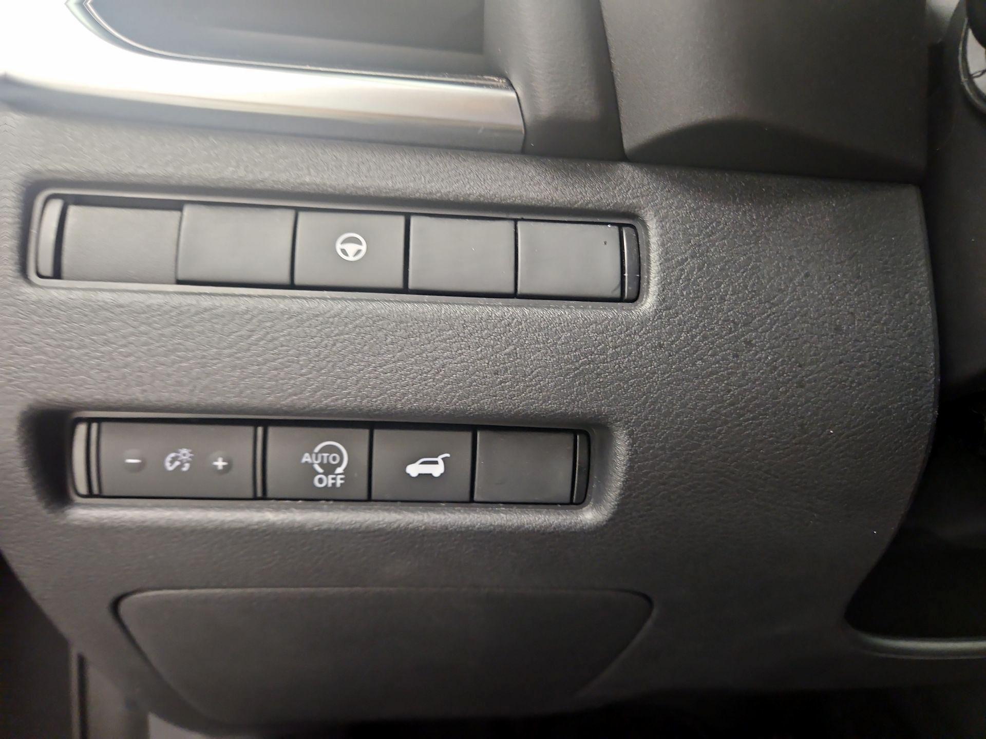 Thumbnail: 2023 Nissan Rogue - 13