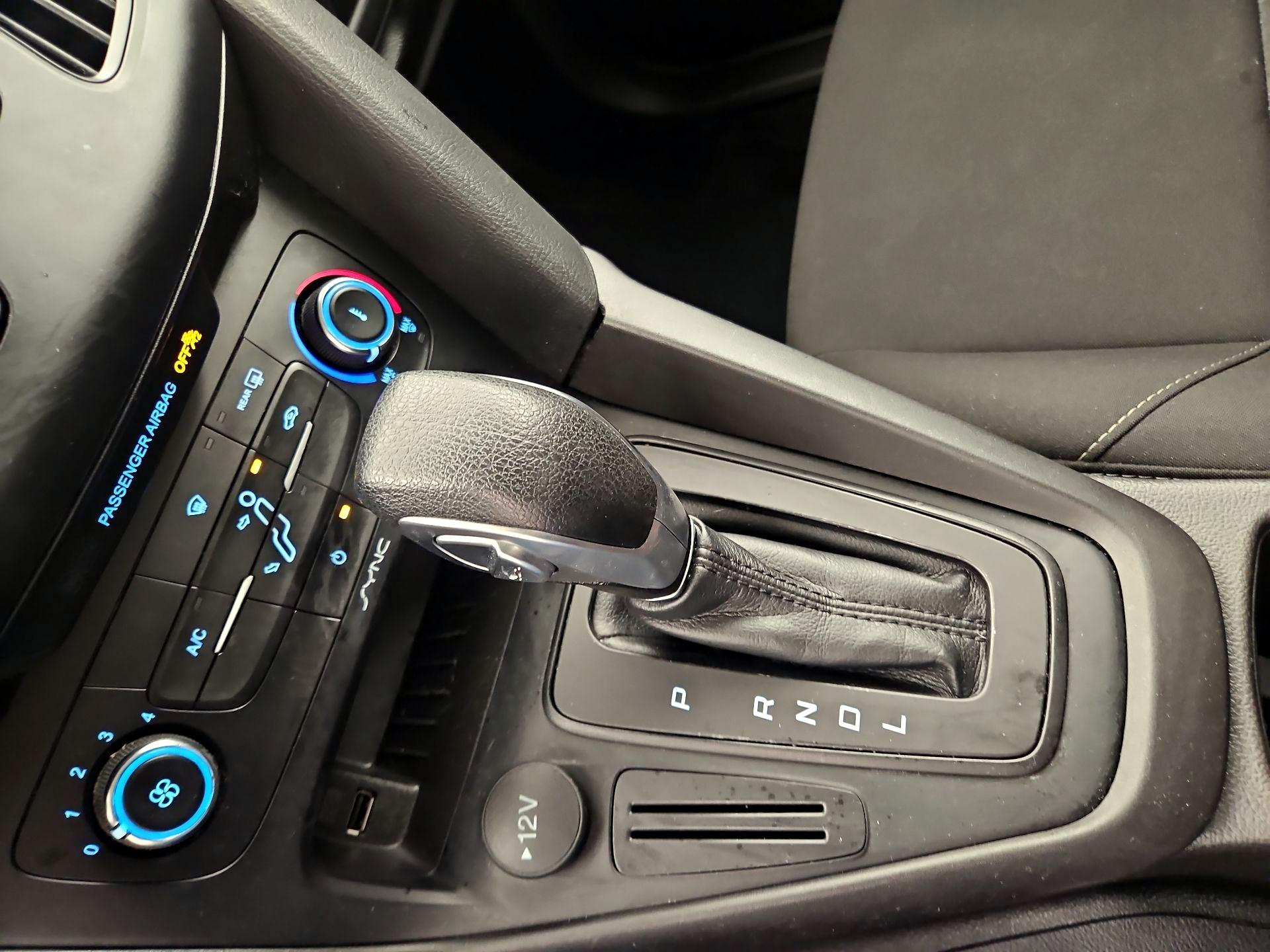 Thumbnail: 2018 Ford Focus - 15