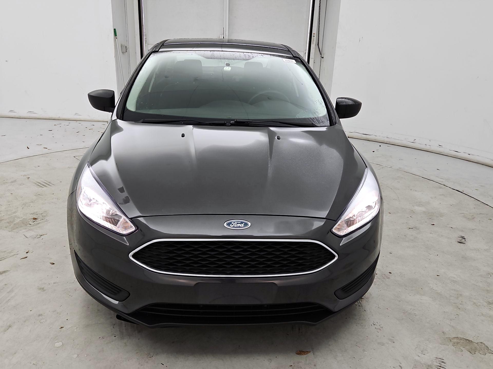 Thumbnail: 2018 Ford Focus - 2