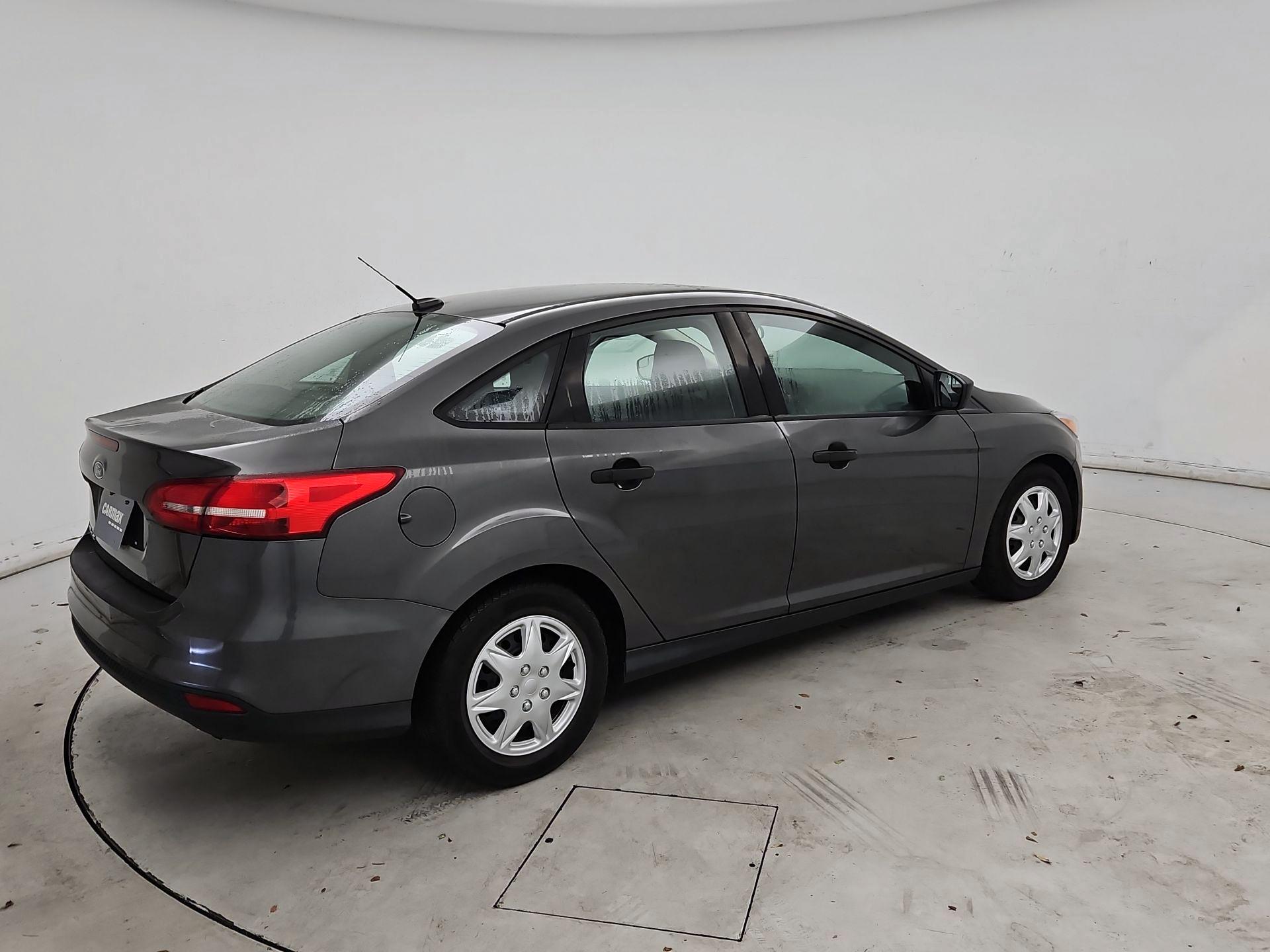 Thumbnail: 2018 Ford Focus - 5