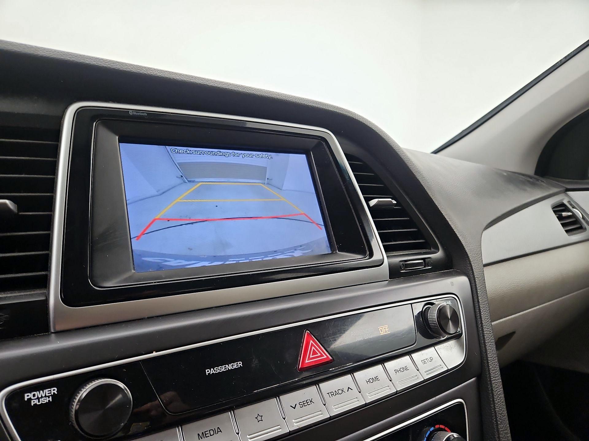 Thumbnail: 2019 Hyundai Sonata - 14