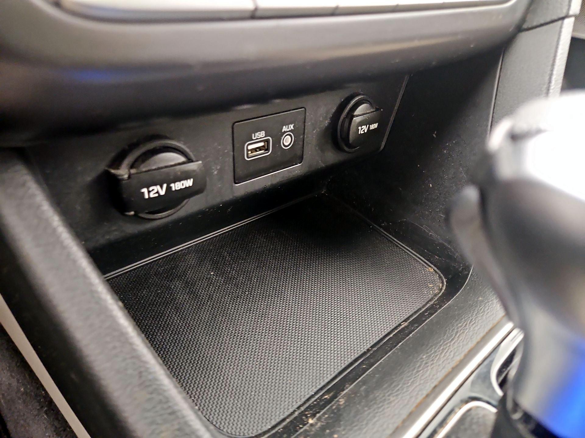 Thumbnail: 2019 Hyundai Sonata - 18