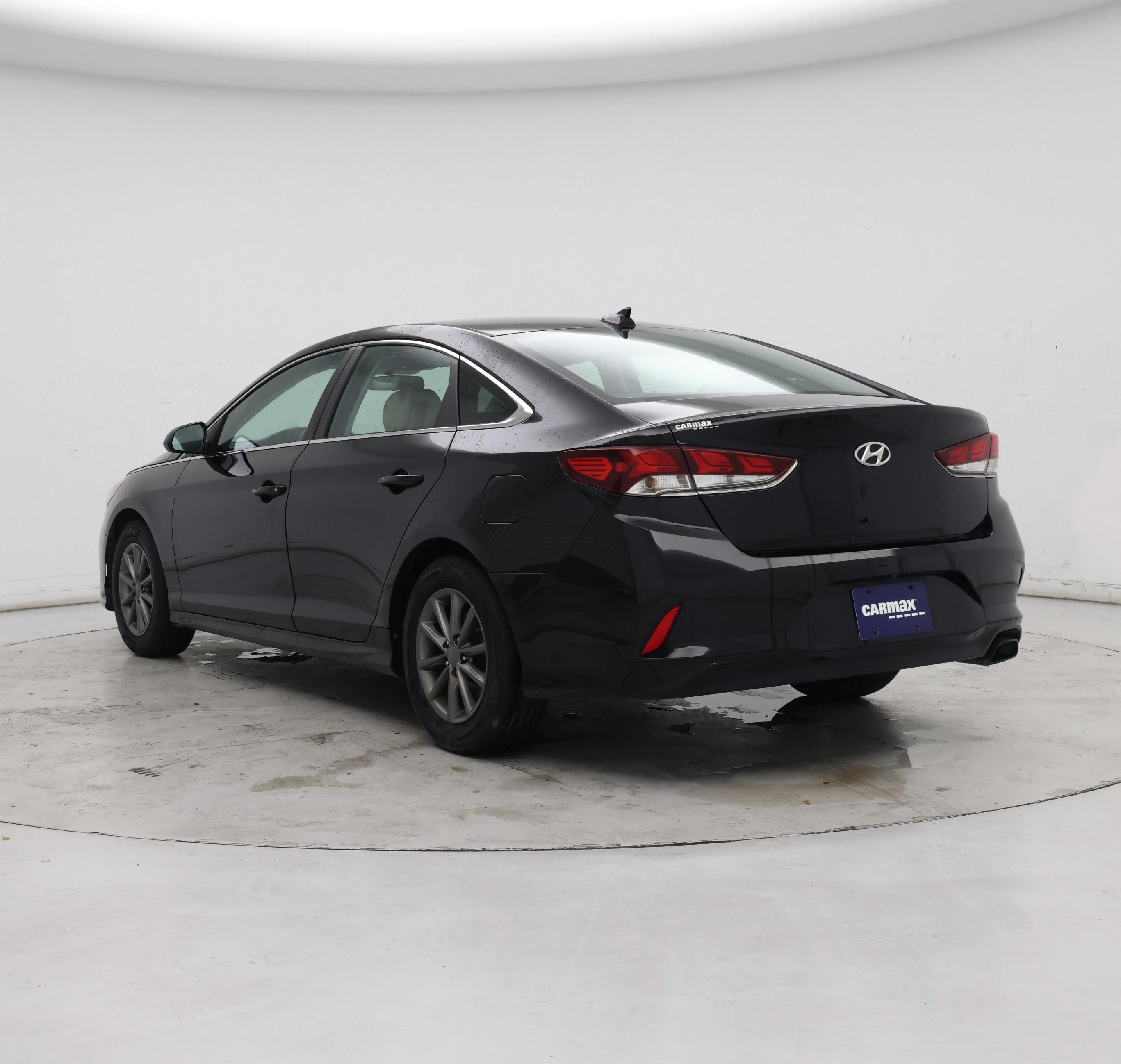 Thumbnail: 2019 Hyundai Sonata - 2