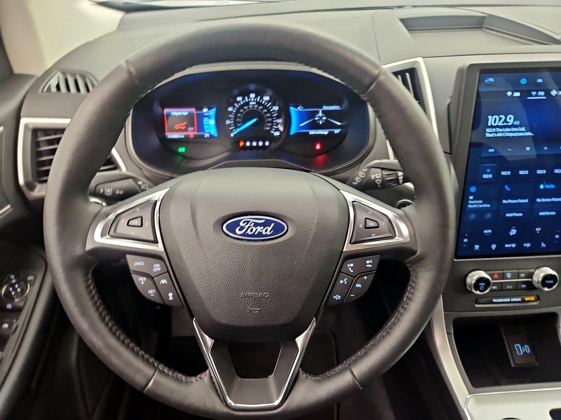 Thumbnail: 2022 Ford Edge - 10