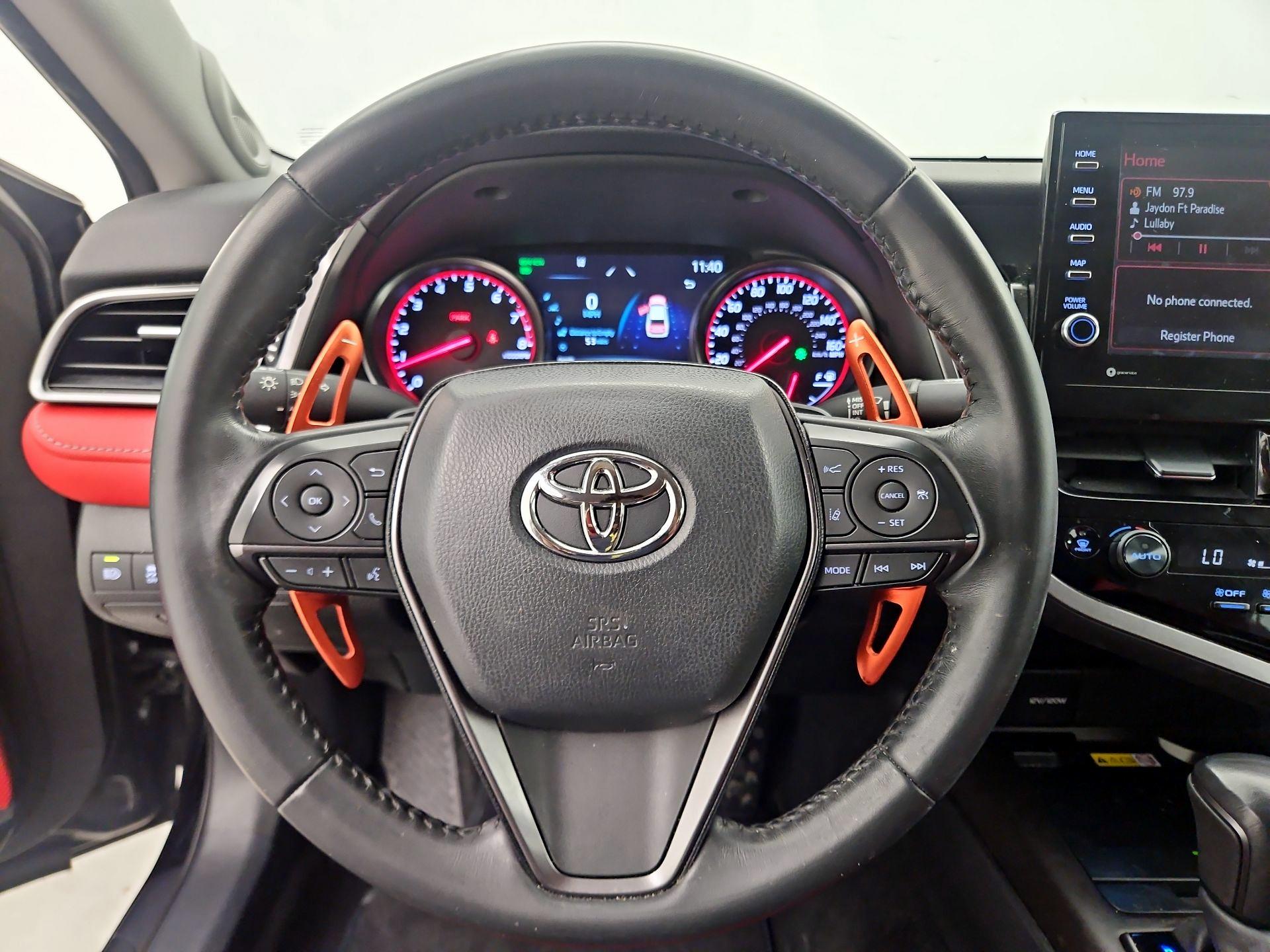 Thumbnail: 2022 Toyota Camry - 10