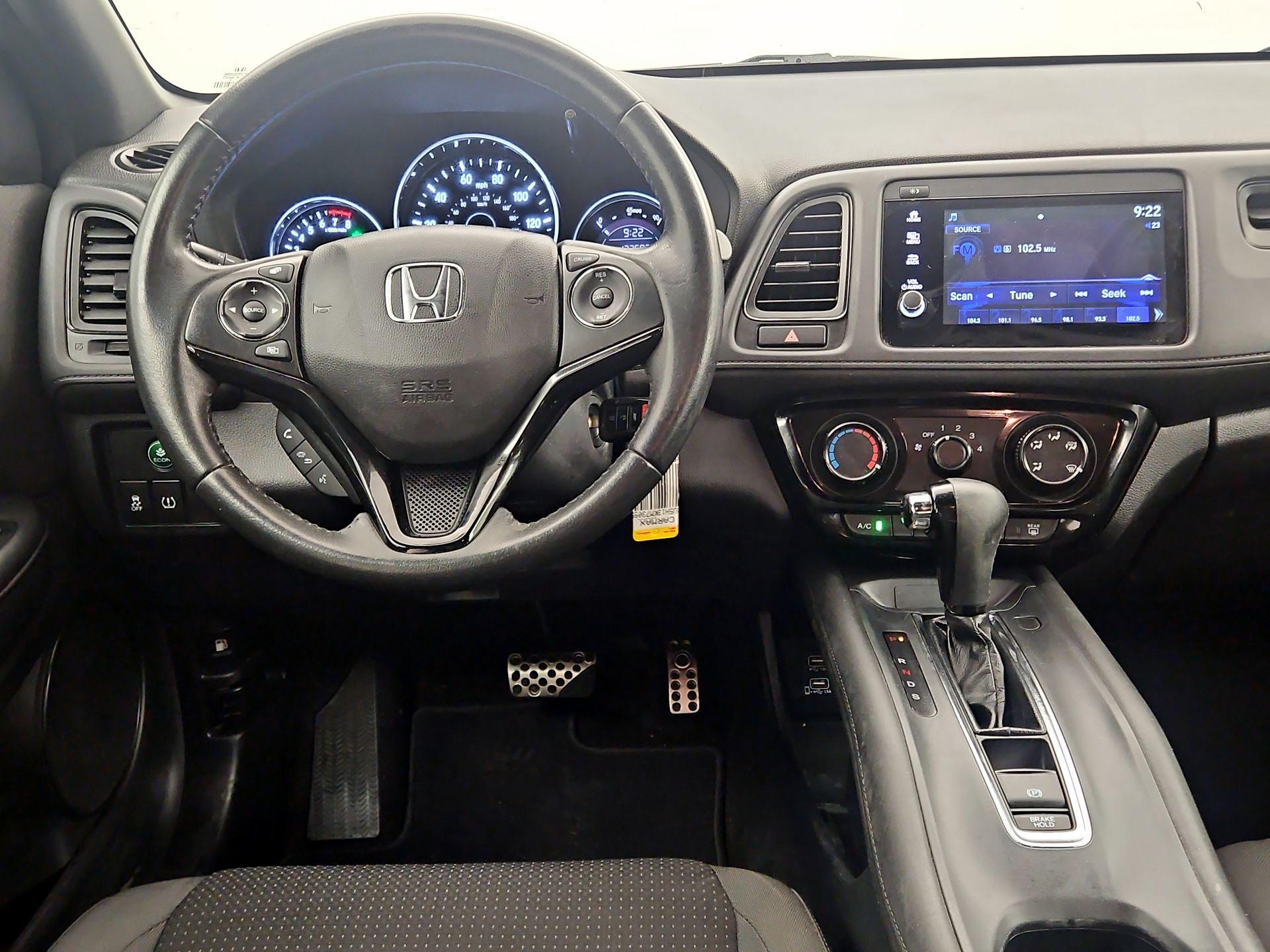 Thumbnail: 2019 Honda HR-V - 10