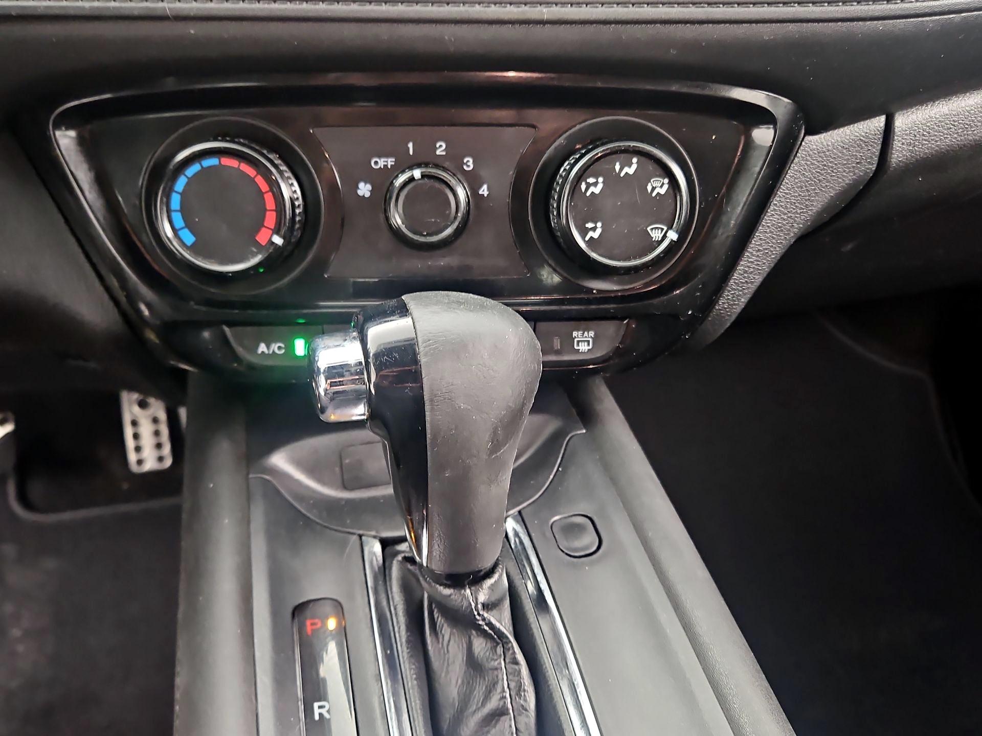Thumbnail: 2019 Honda HR-V - 16