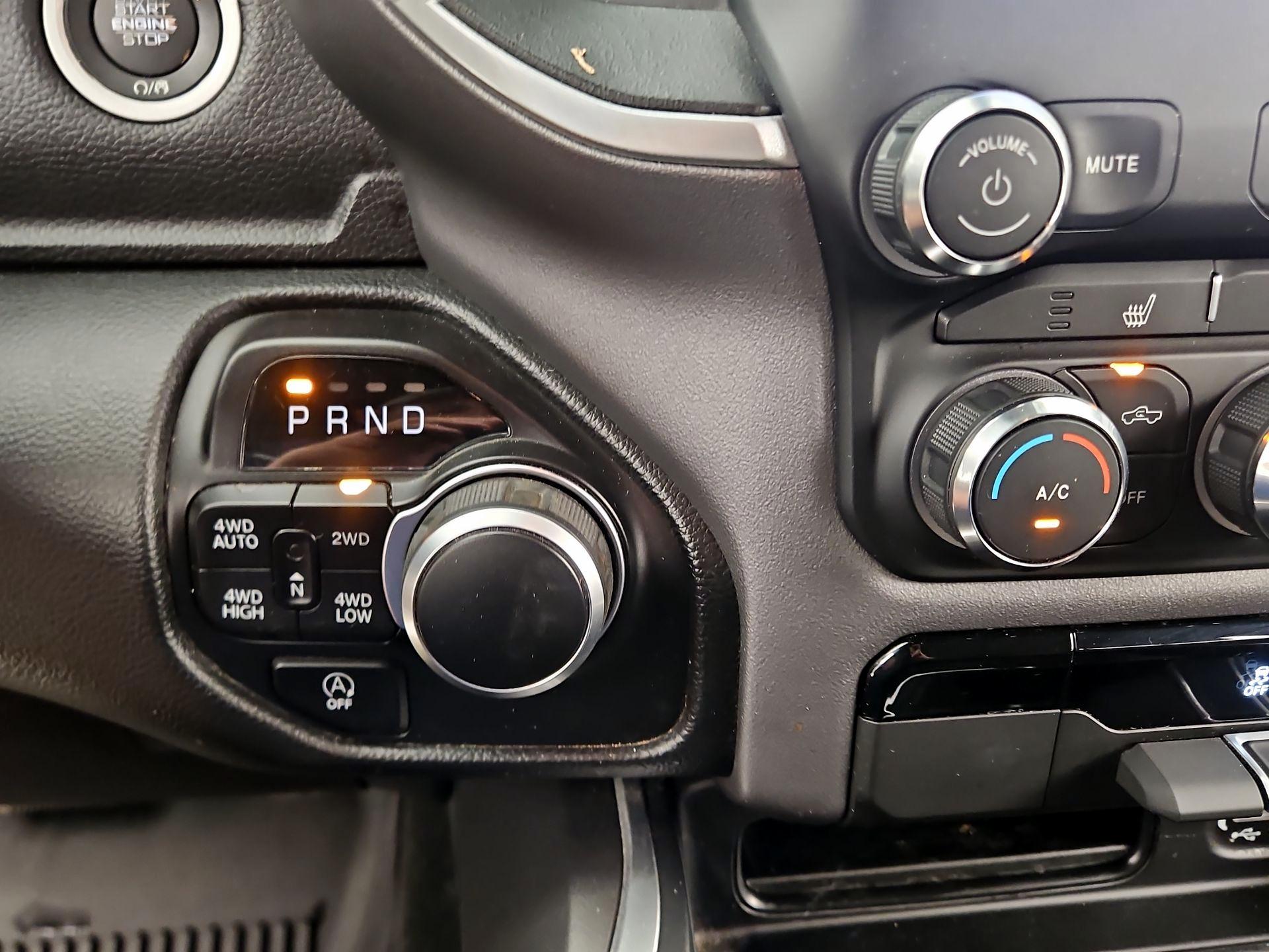Thumbnail: 2022 RAM 1500 - 17