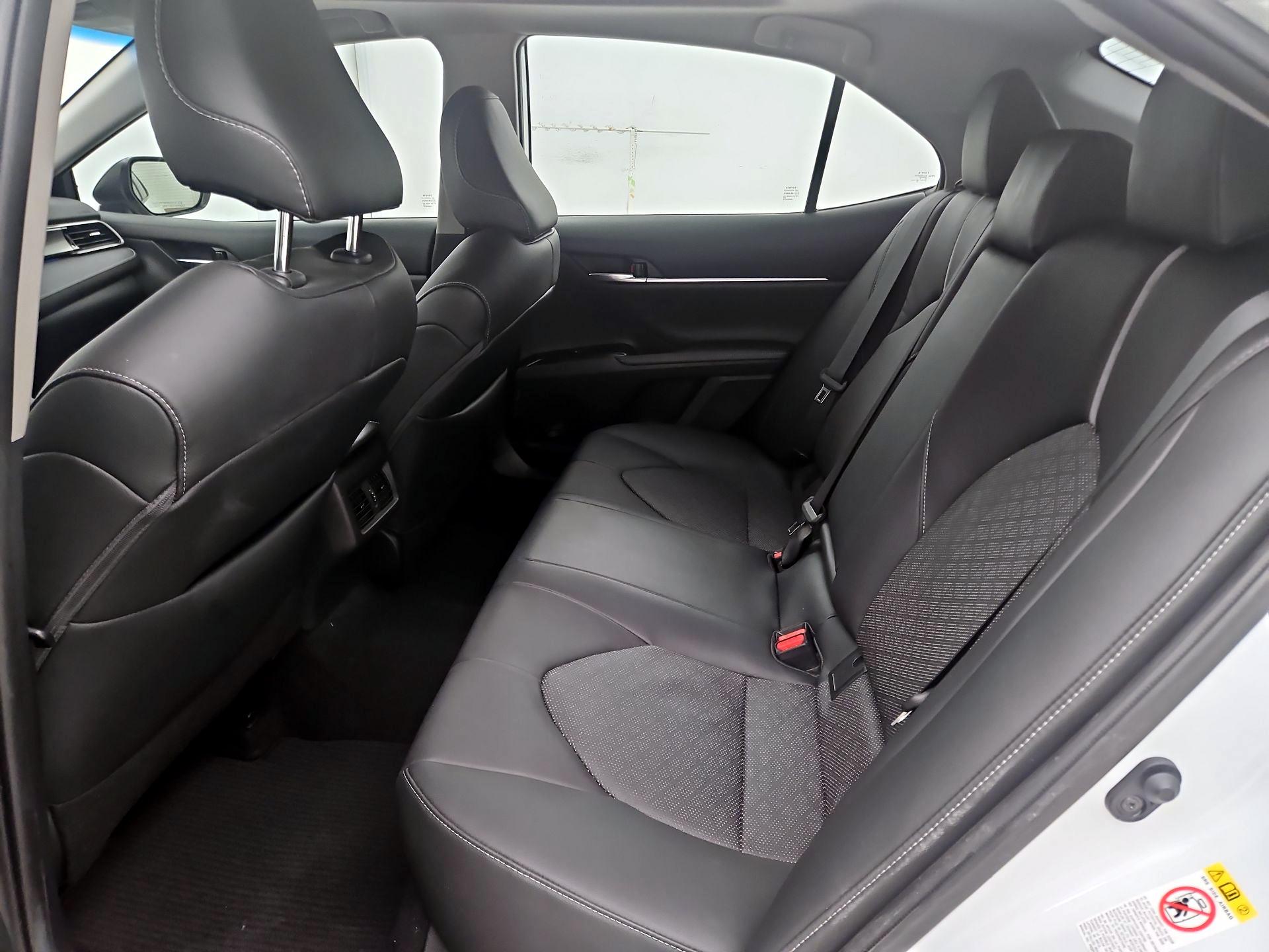 Thumbnail: 2019 Toyota Camry - 19