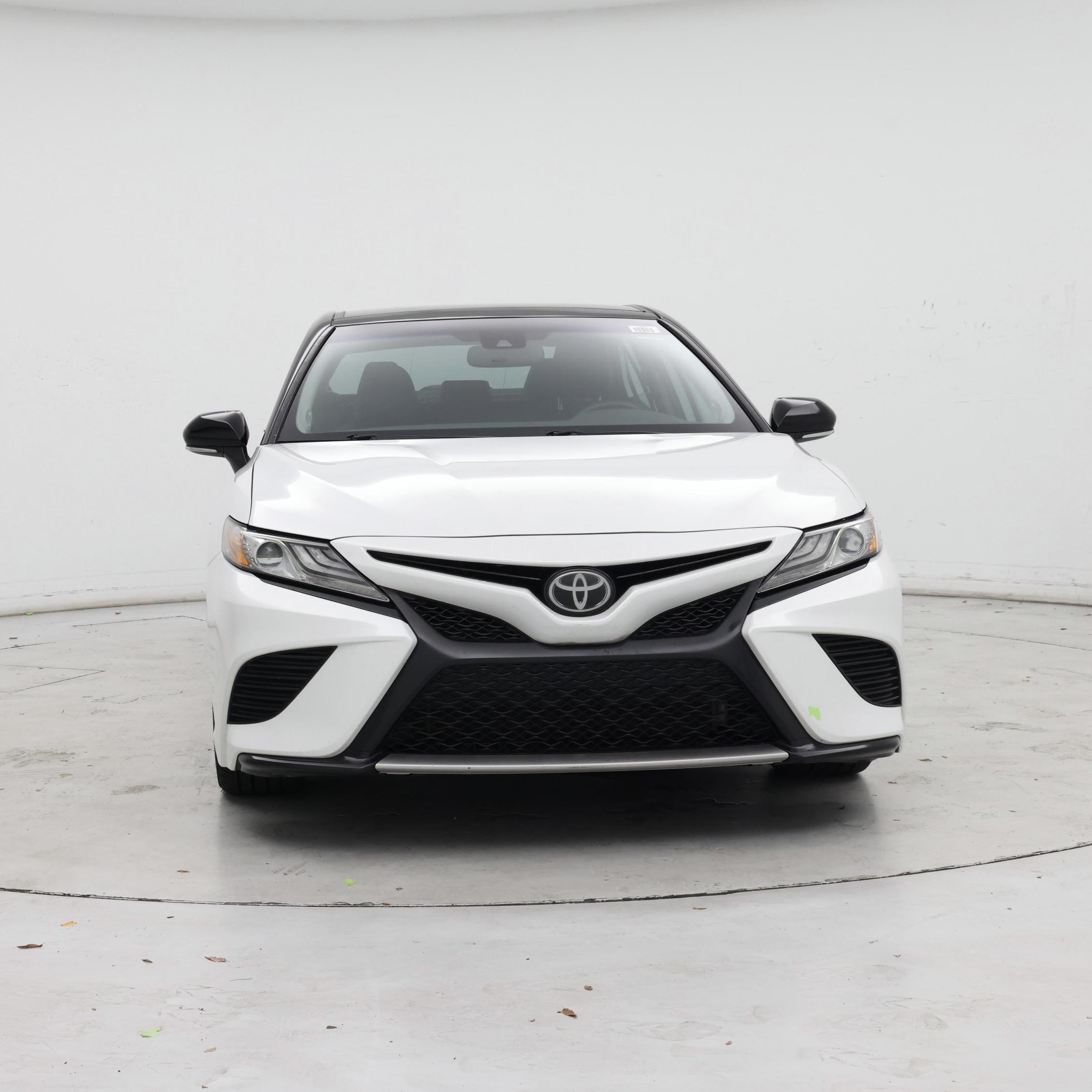 Thumbnail: 2019 Toyota Camry - 5