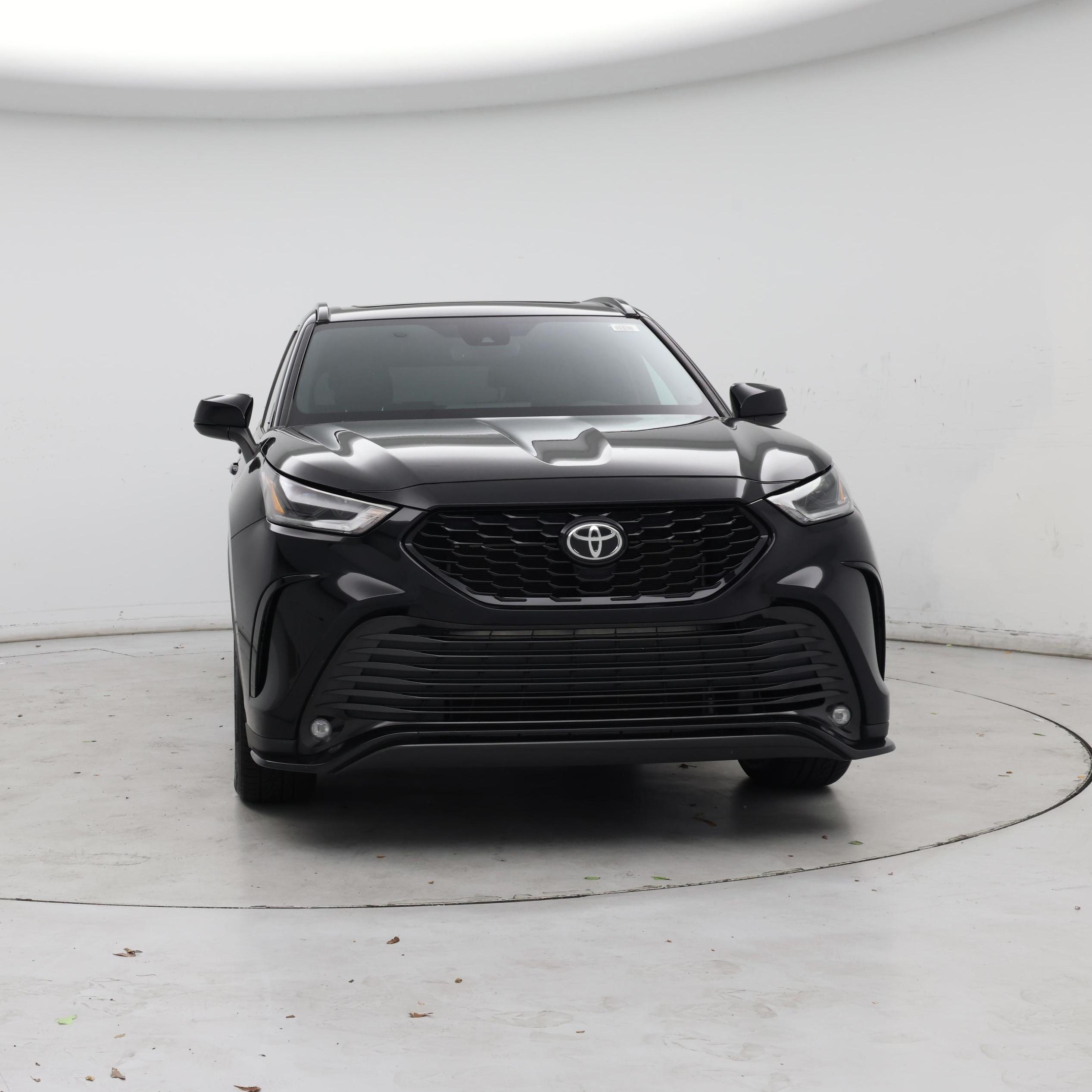 Thumbnail: 2022 Toyota Highlander - 5