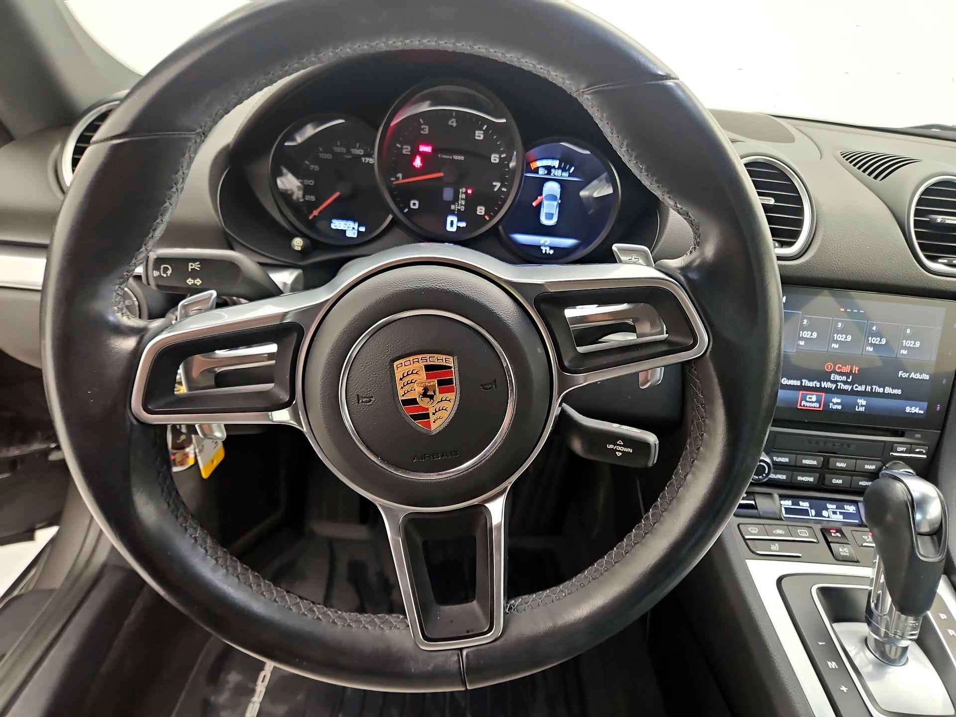 Thumbnail: 2018 Porsche 718 Cayman - 10