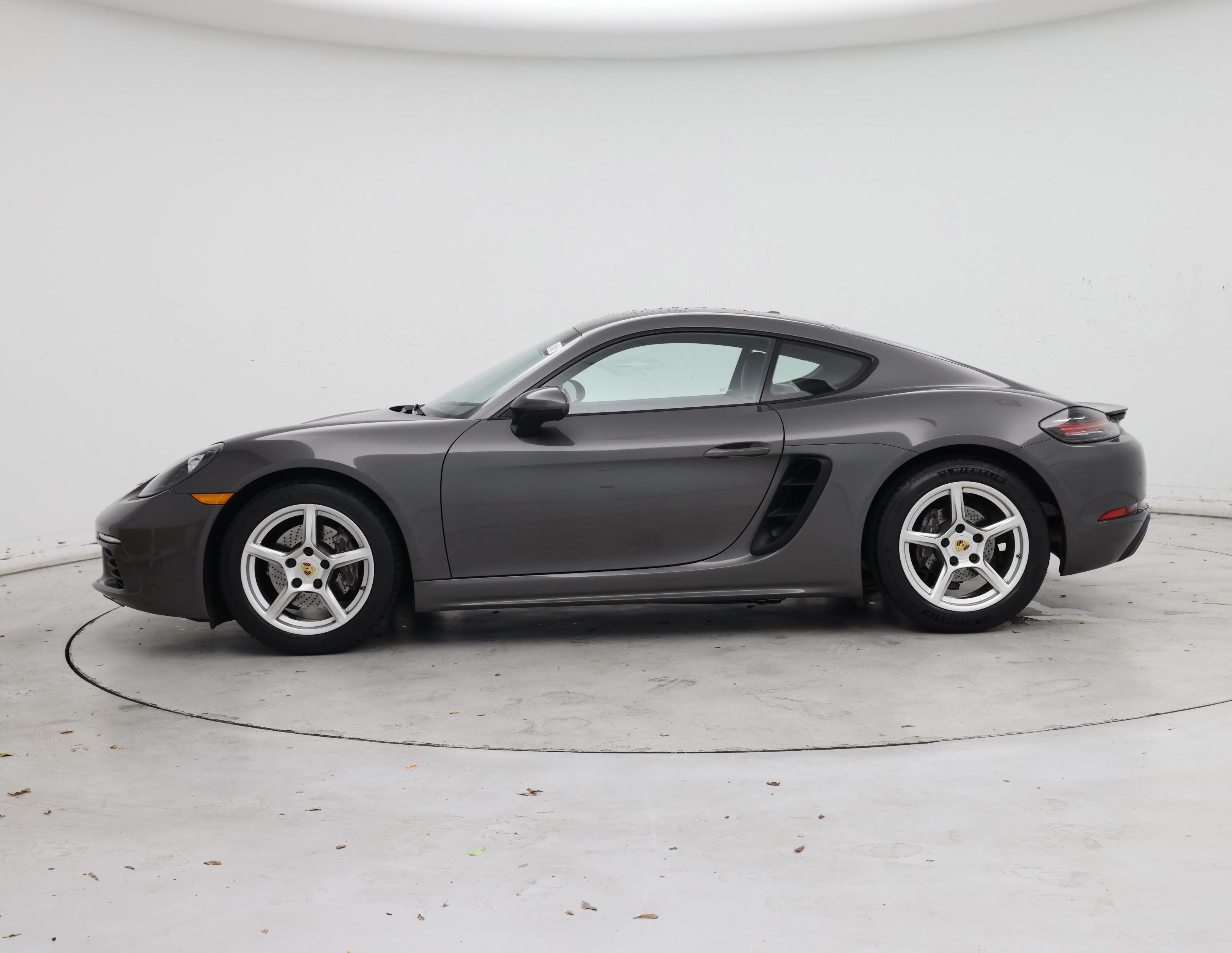 Thumbnail: 2018 Porsche 718 Cayman - 3