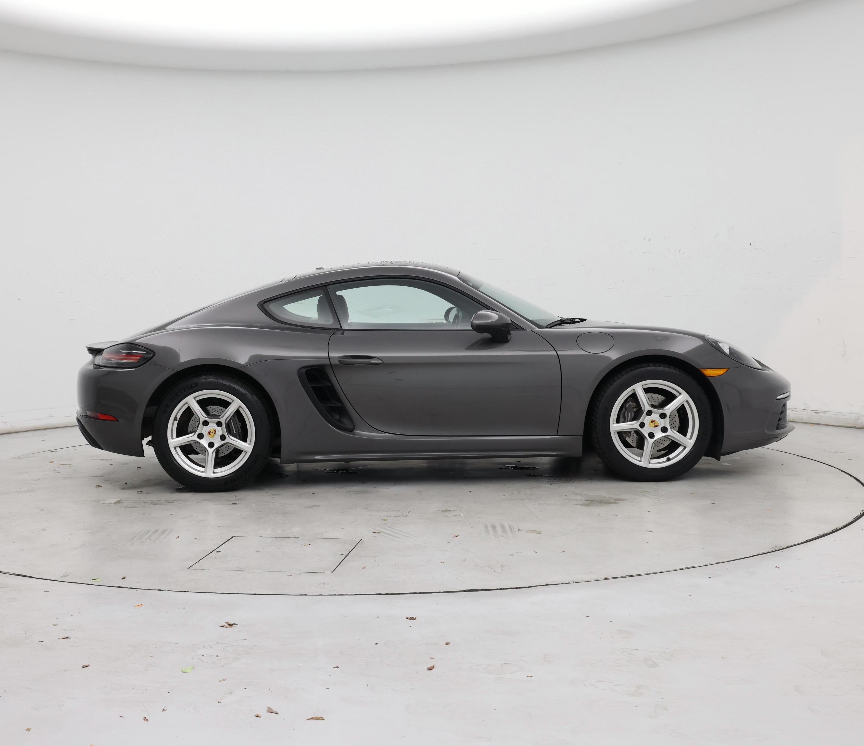 Thumbnail: 2018 Porsche 718 Cayman - 7