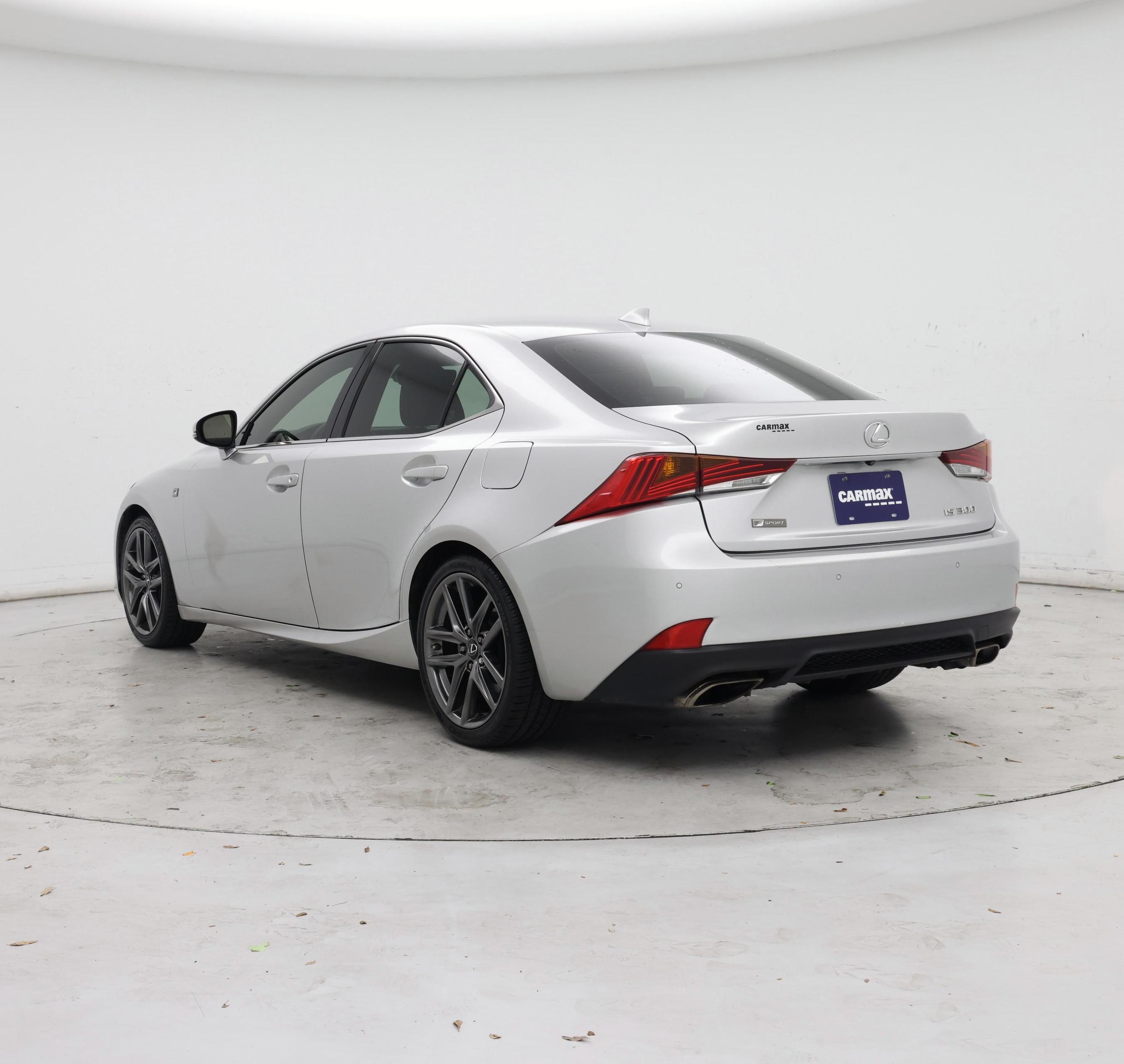 Thumbnail: 2020 Lexus IS - 2