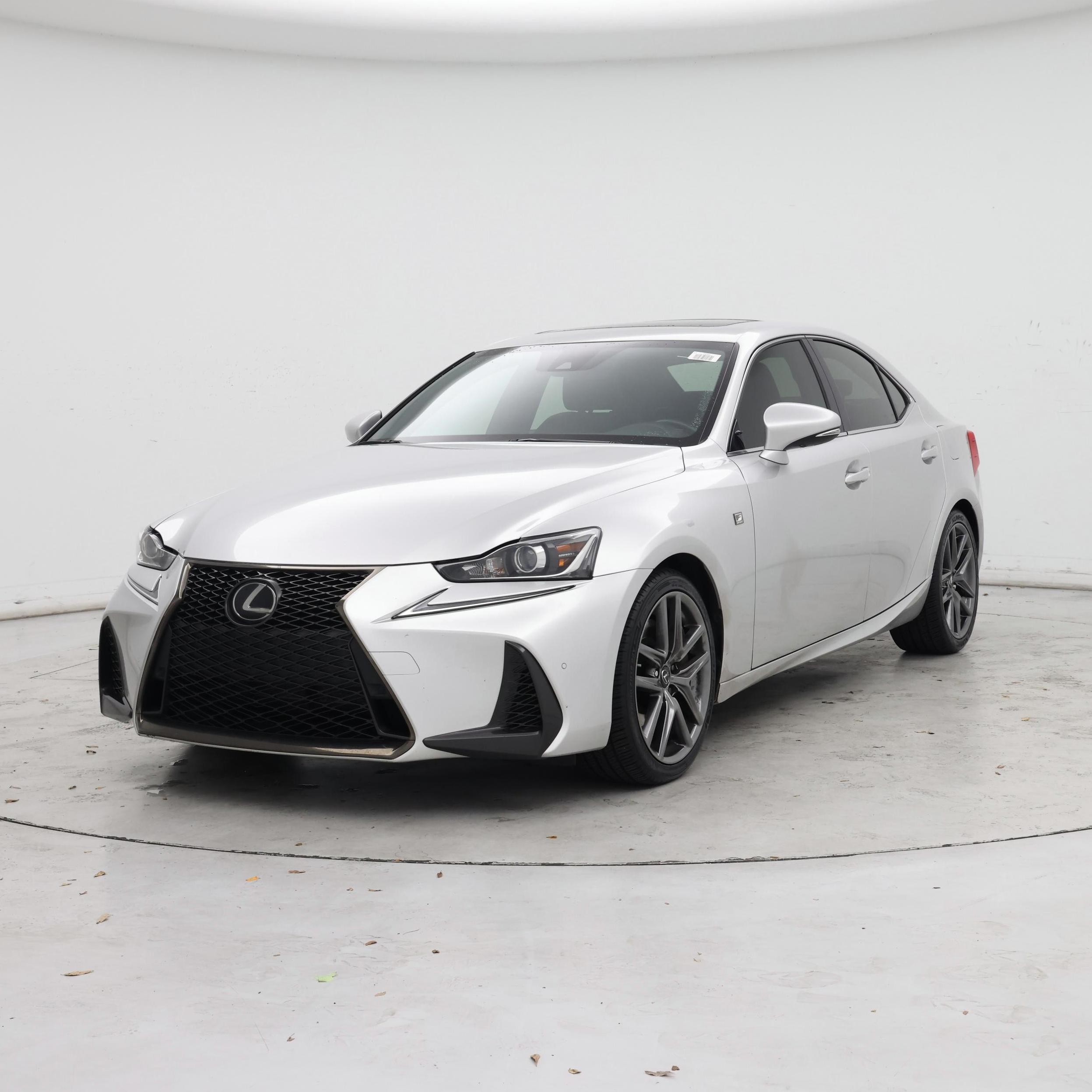Thumbnail: 2020 Lexus IS - 4