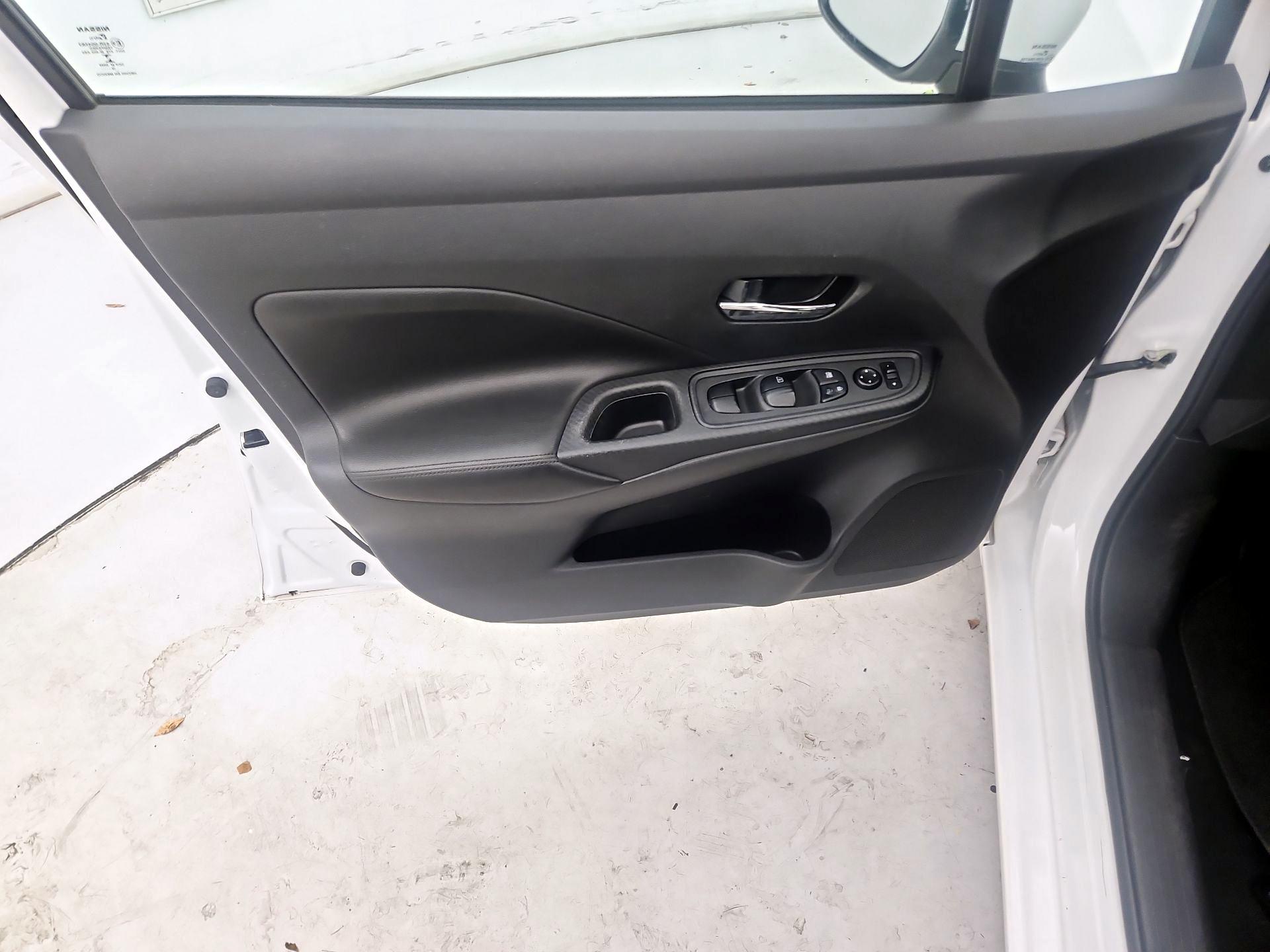 Thumbnail: 2020 Nissan Versa - 12