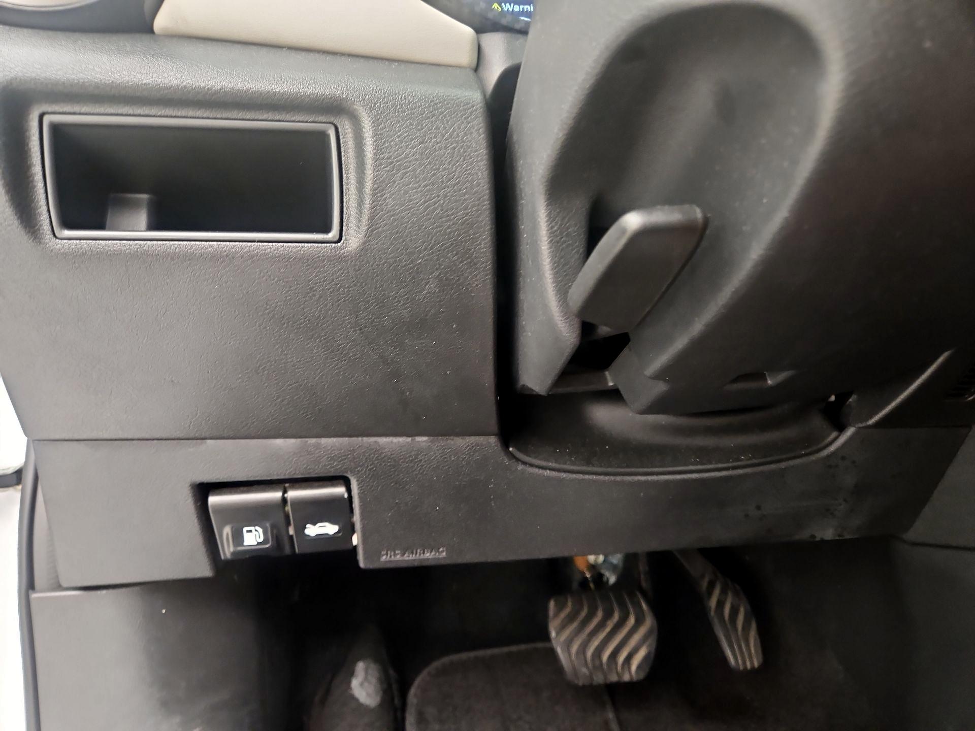 Thumbnail: 2020 Nissan Versa - 13