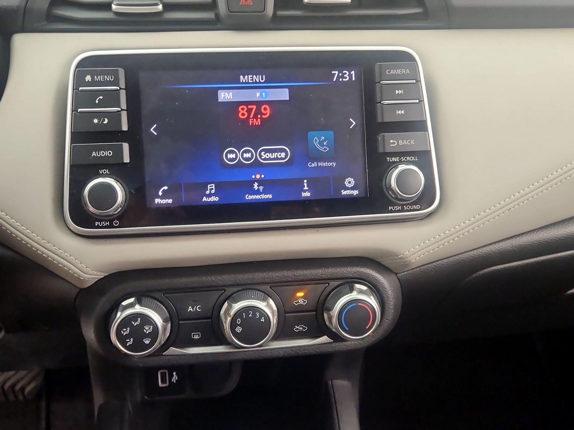Thumbnail: 2020 Nissan Versa - 15