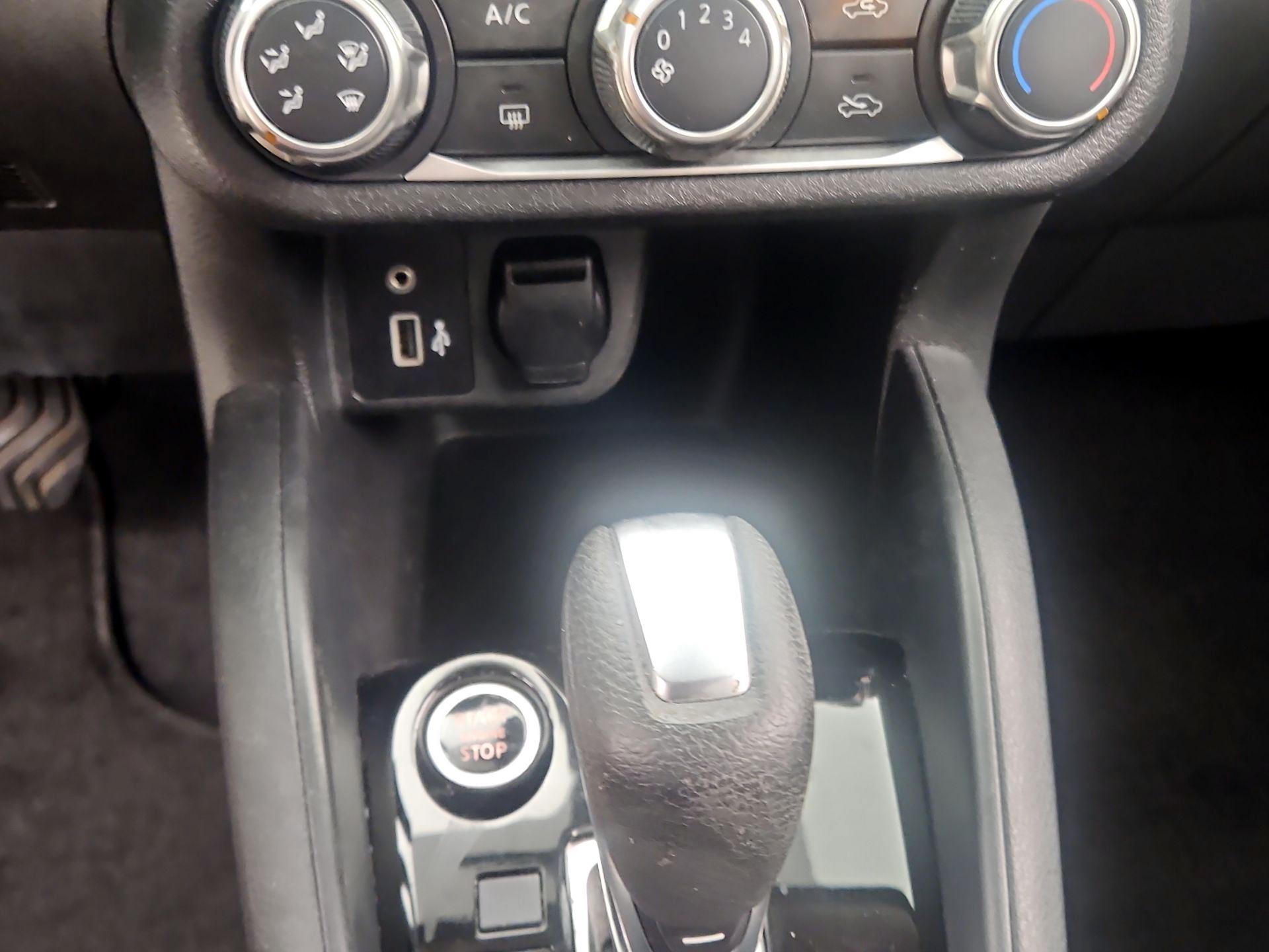 Thumbnail: 2020 Nissan Versa - 18