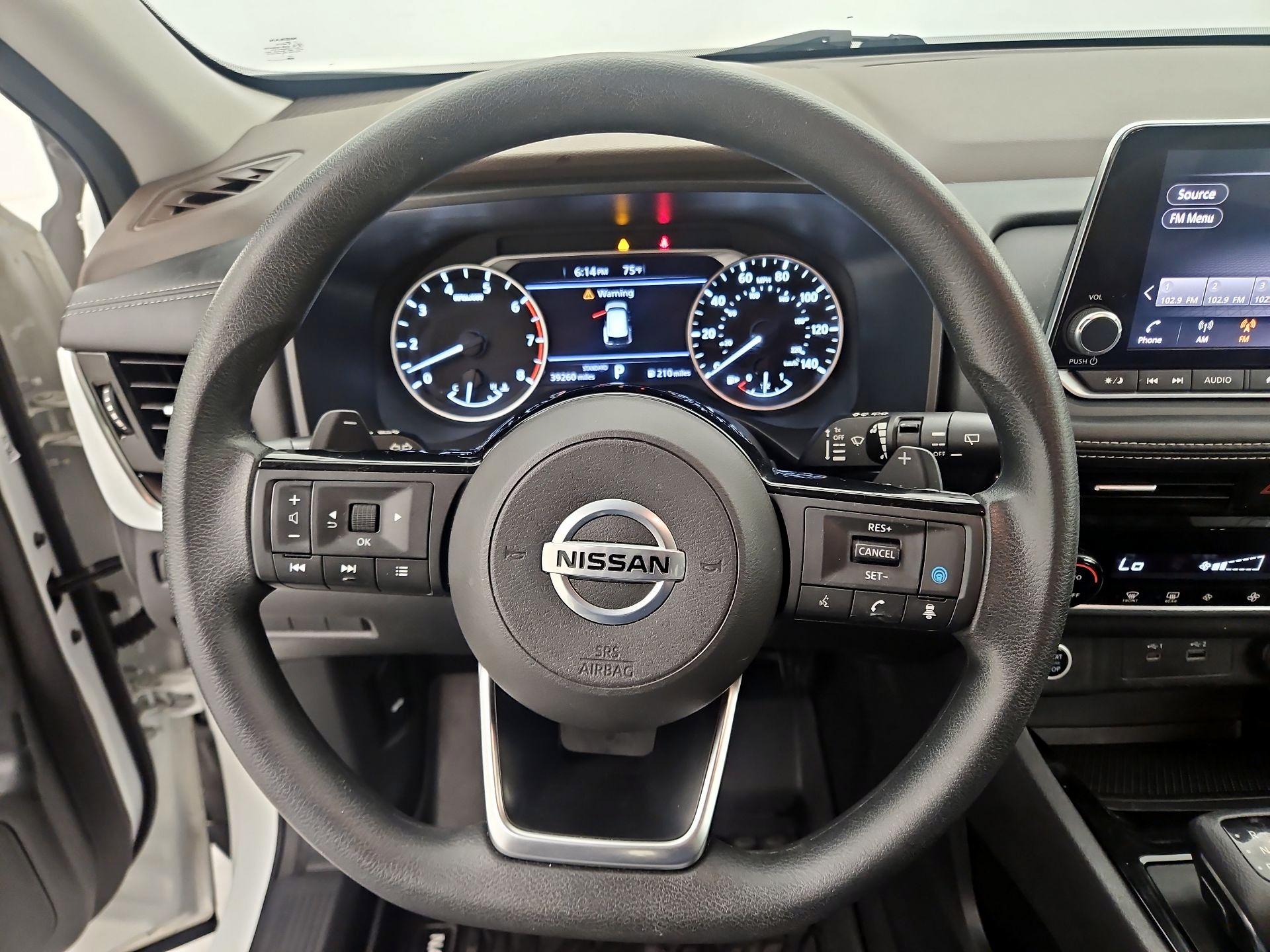 Thumbnail: 2021 Nissan Rogue - 10