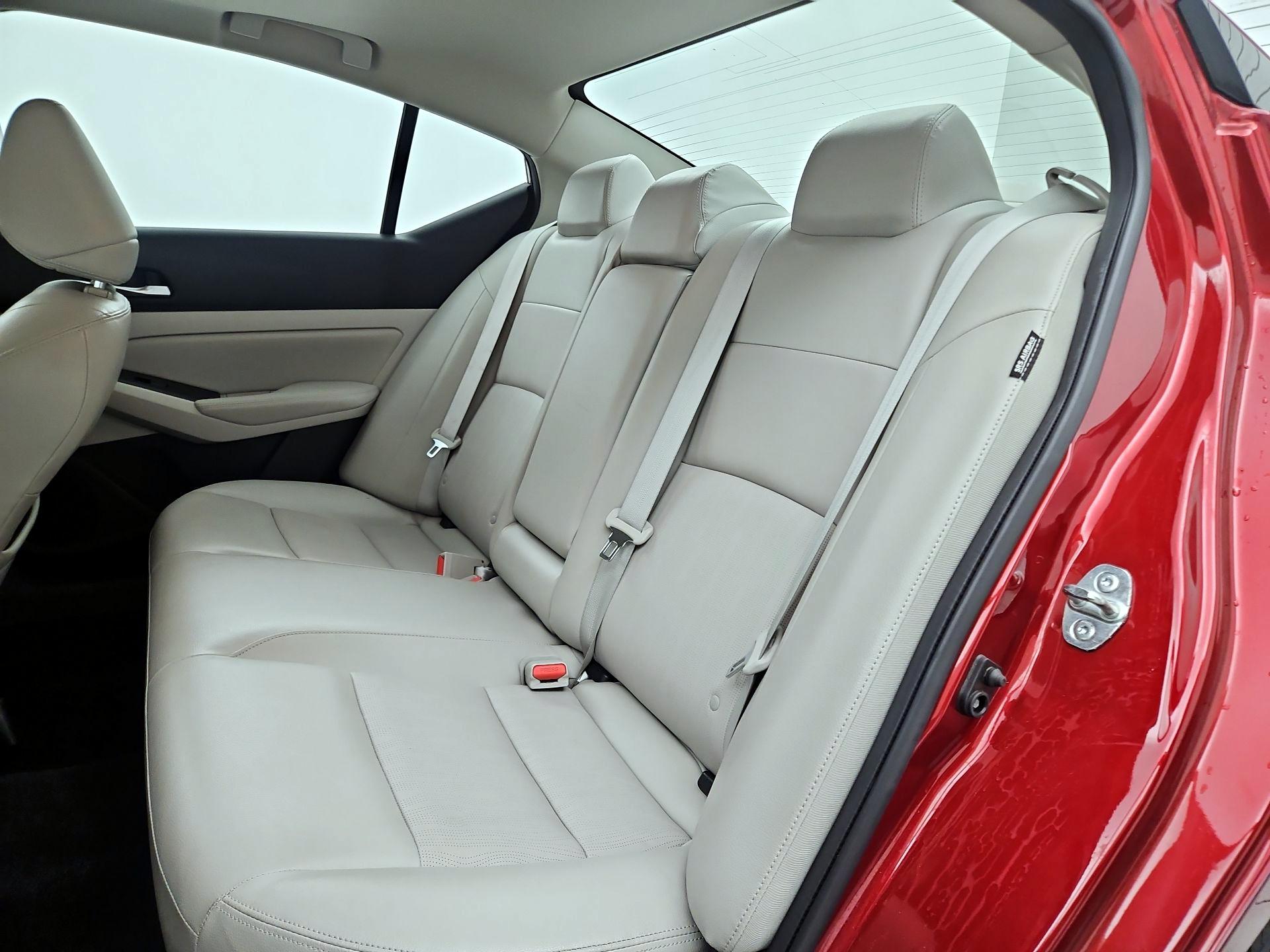 Thumbnail: 2019 Nissan Altima - 20