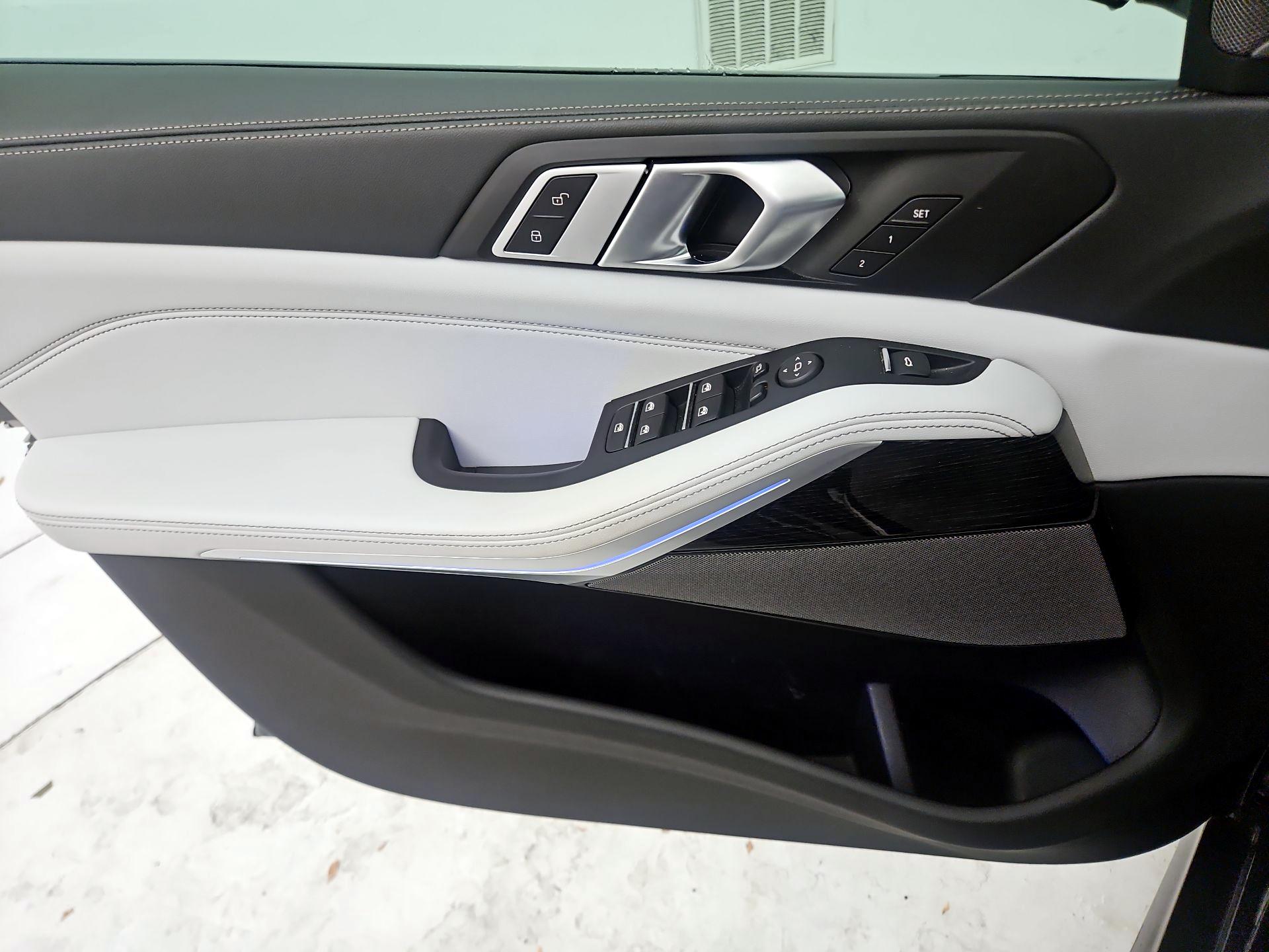 Thumbnail: 2024 BMW X5 - 12