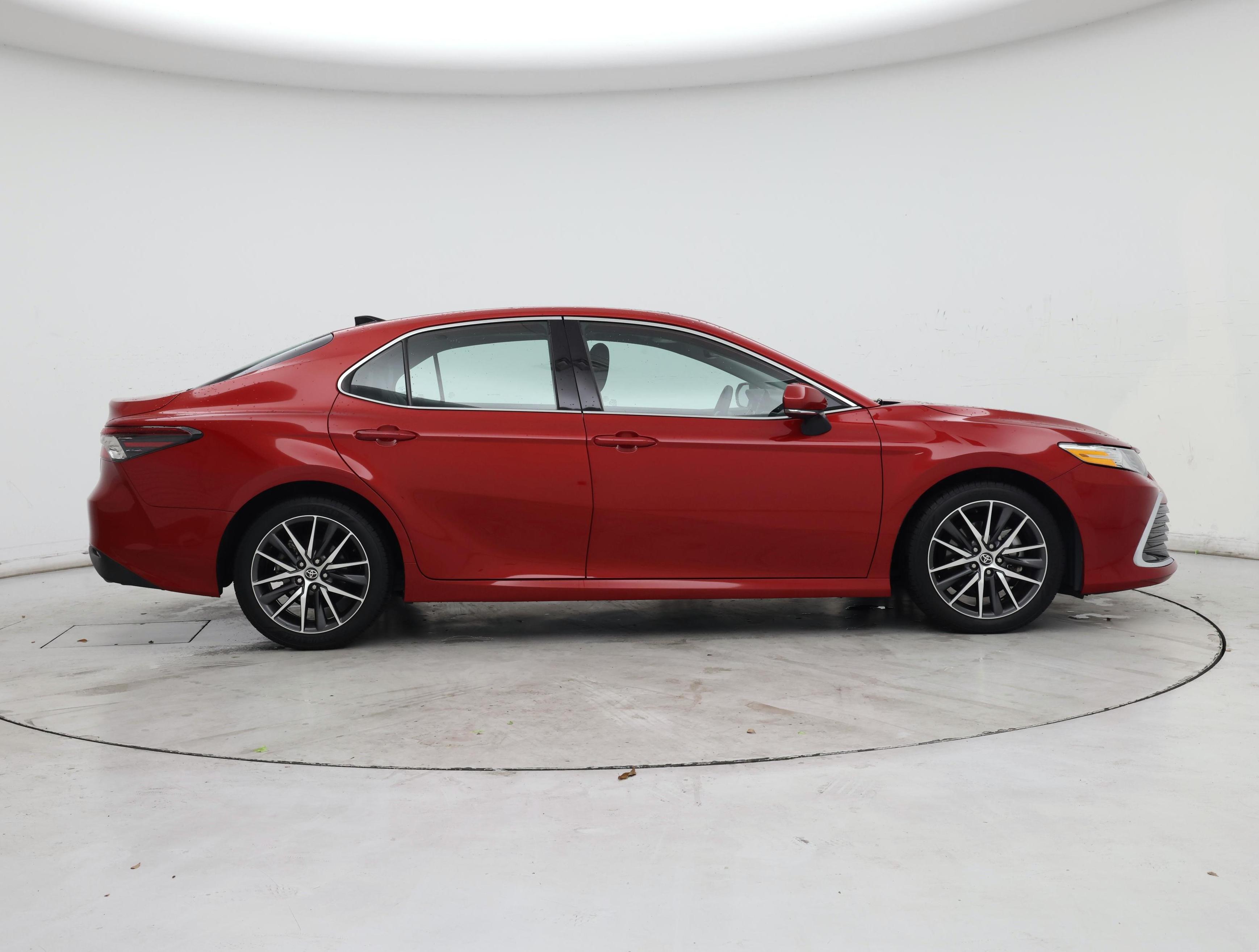 Thumbnail: 2023 Toyota Camry - 7